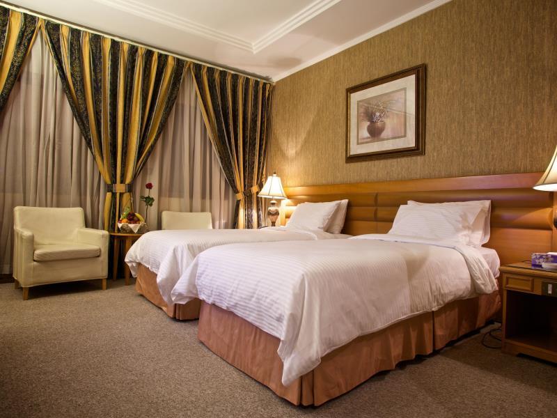 New Park Hotel