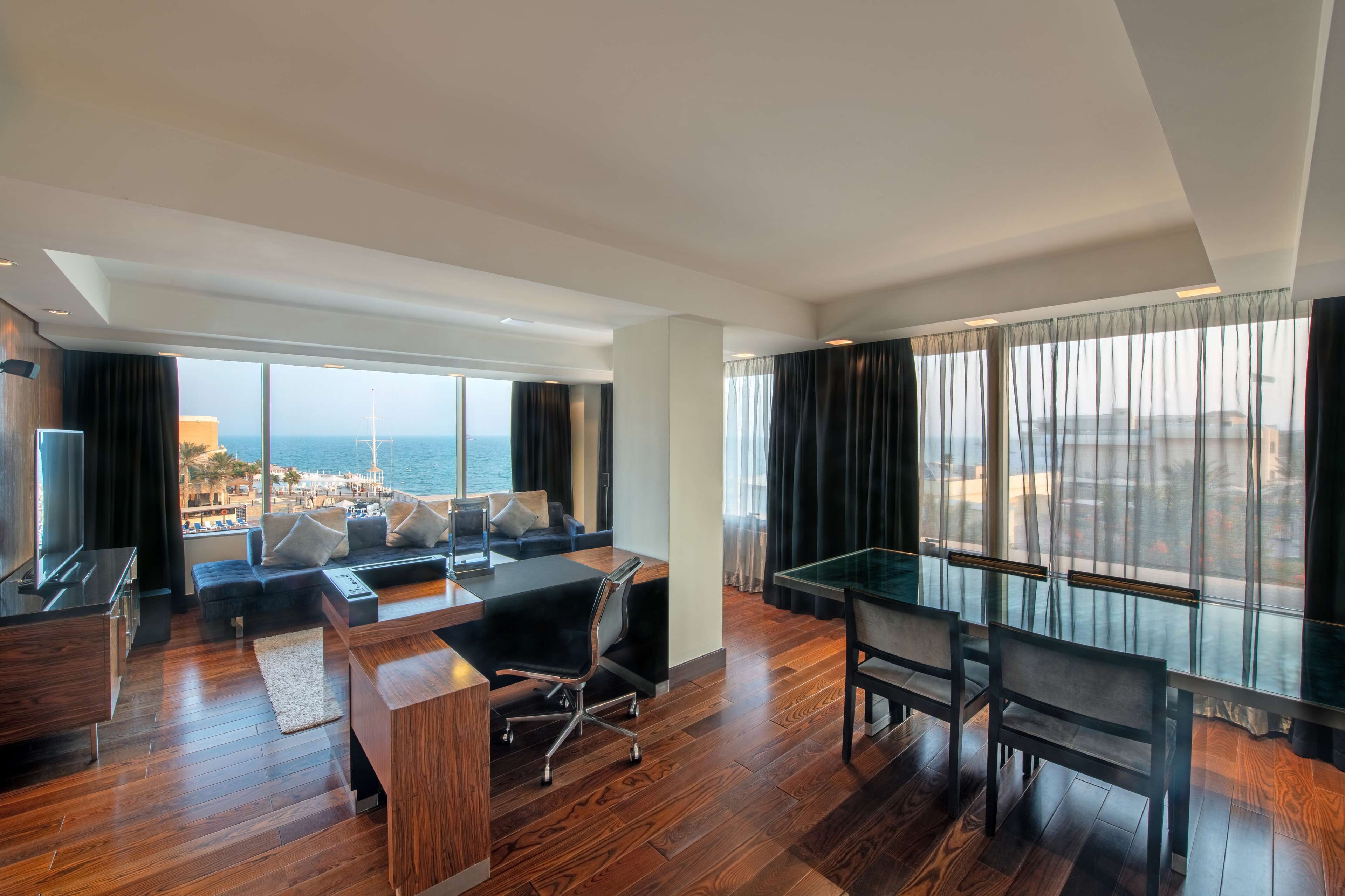 Radisson Blu Hotel Kuwait