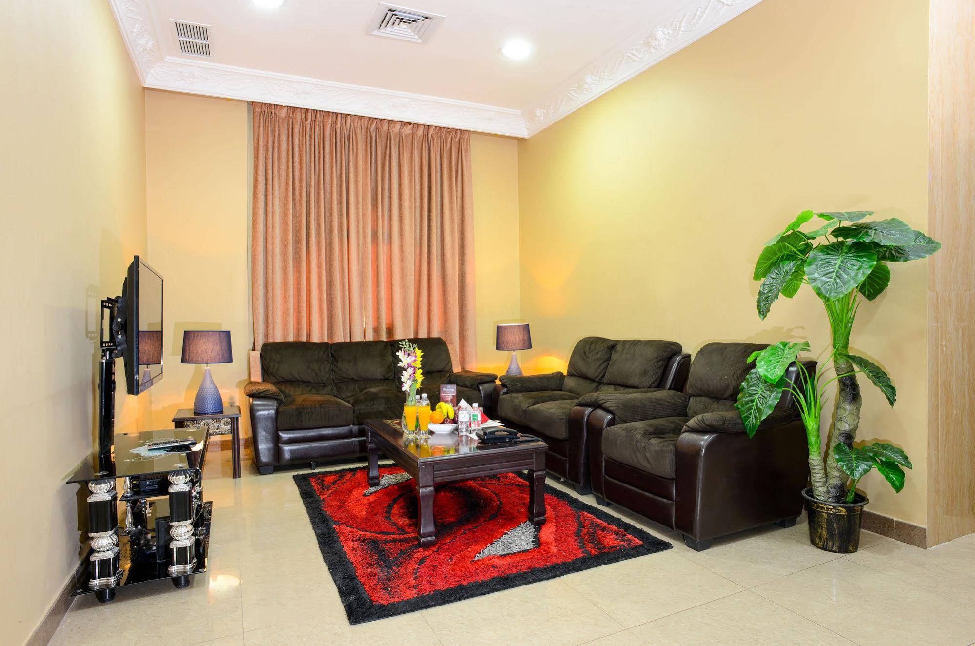 Relax Inn Hotel Apartments Fahaheel