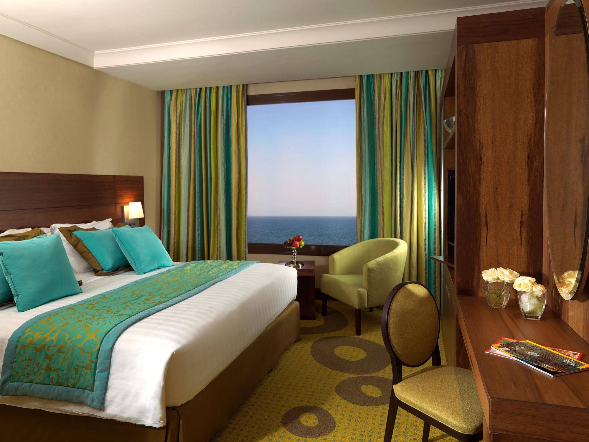 Safir Fintas Kuwait Hotel