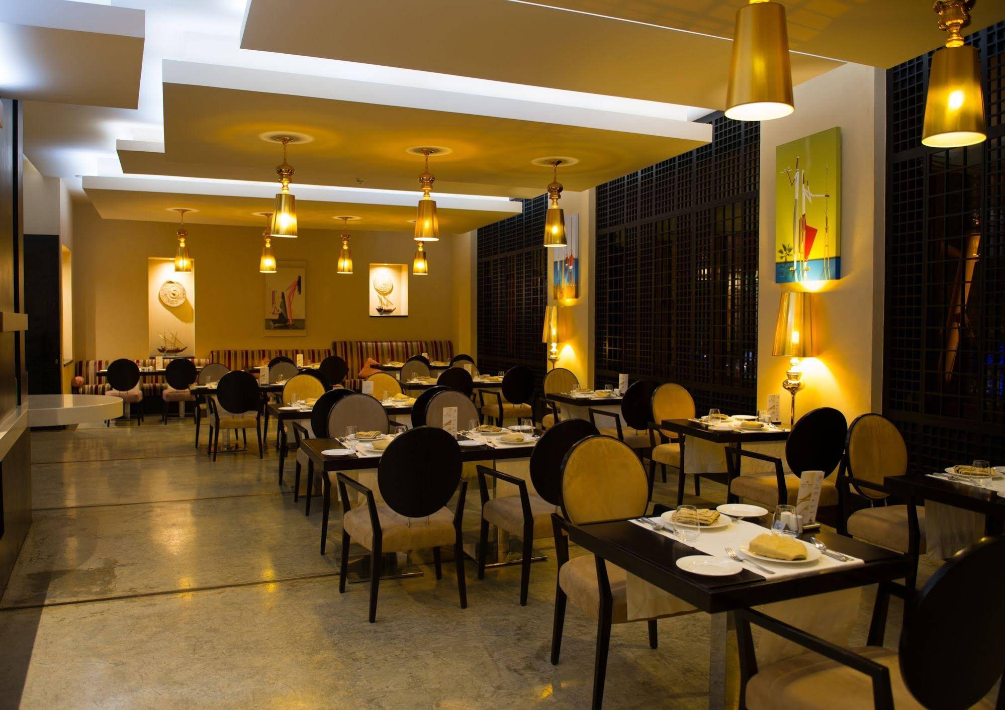 Safir Fintas Kuwait Hotel