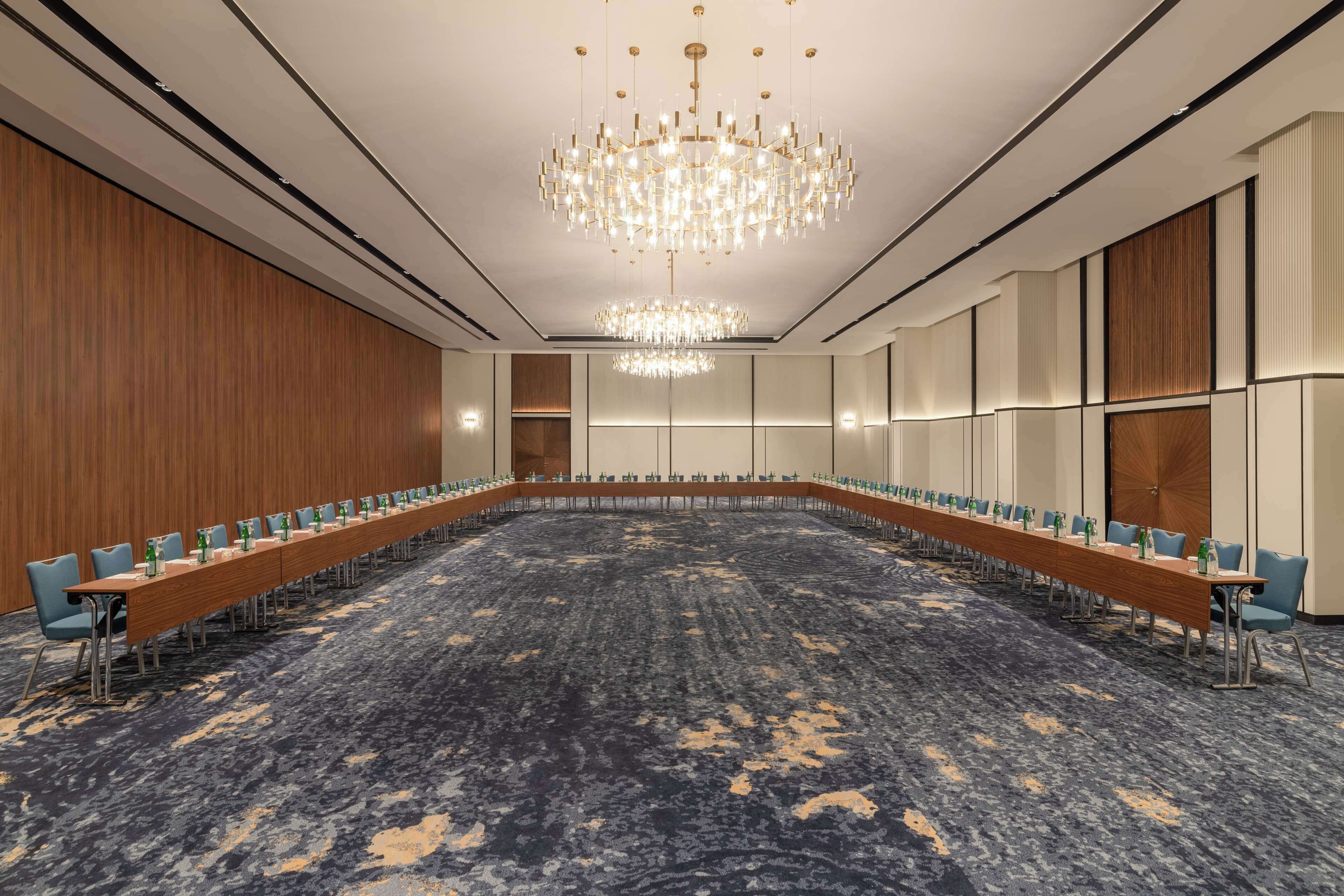 Park Inn by Radisson Hotel & Apartments Kuwait