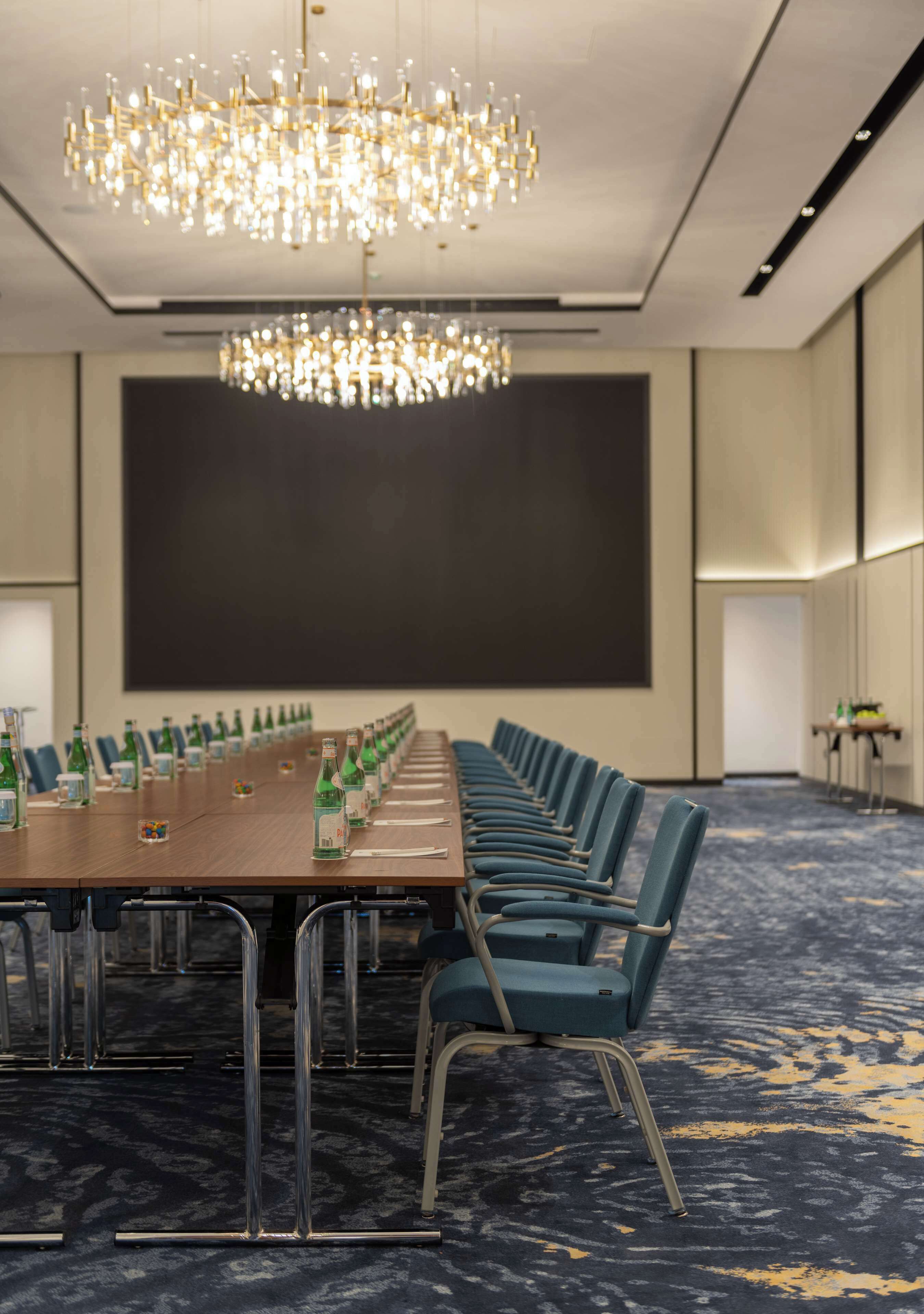 Park Inn by Radisson Hotel & Apartments Kuwait
