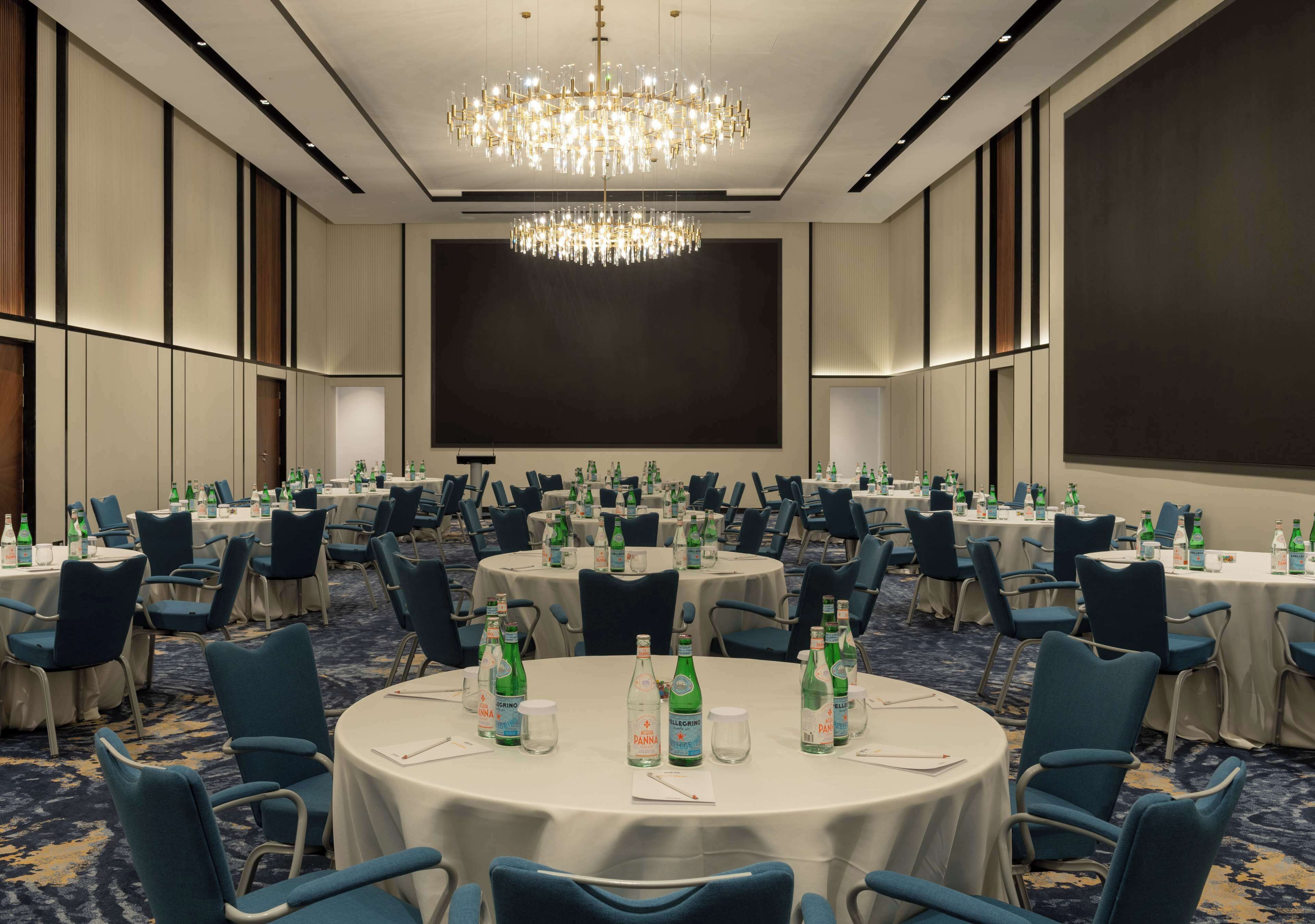 Park Inn by Radisson Hotel & Apartments Kuwait