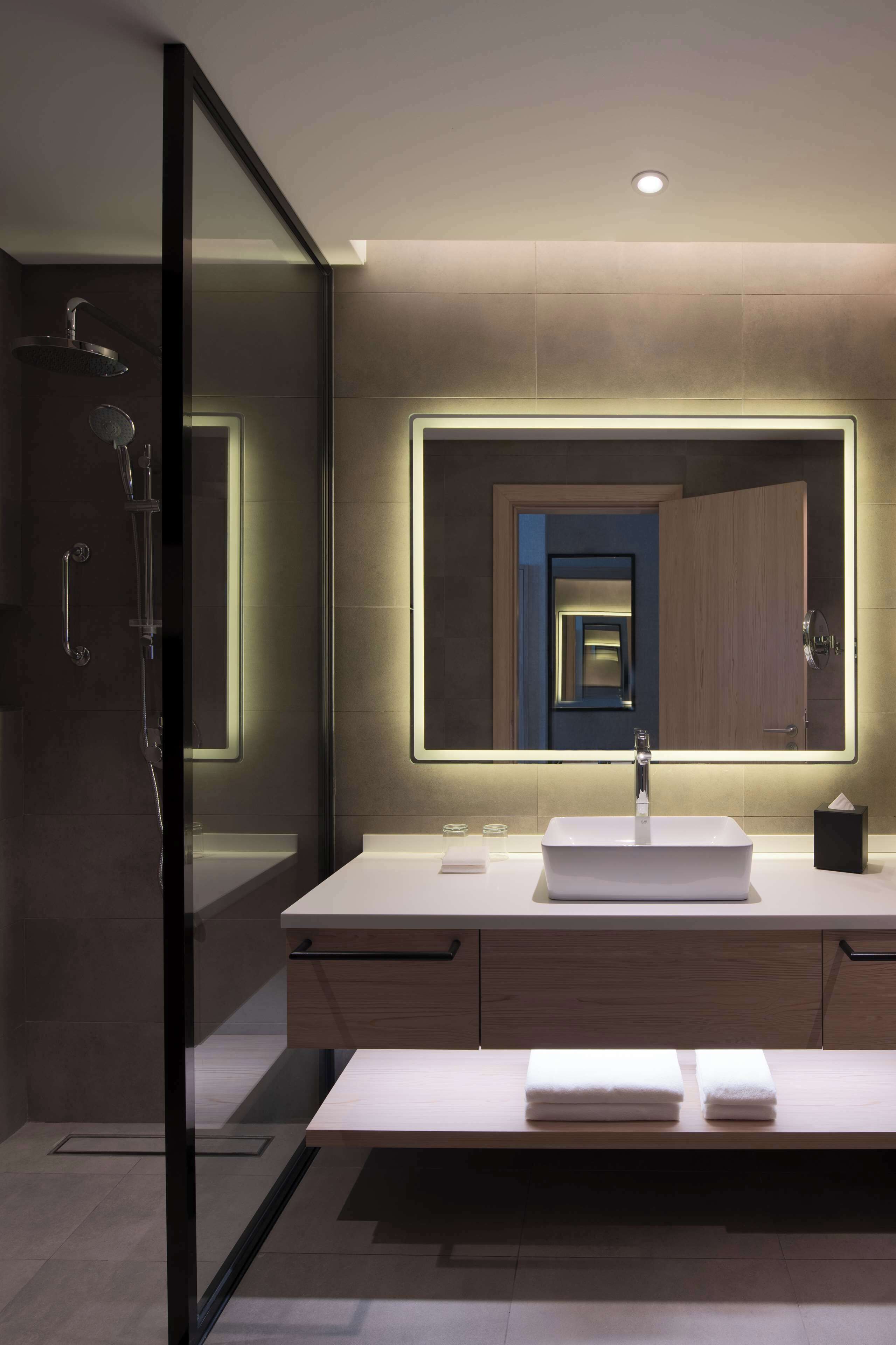 Park Inn by Radisson Hotel & Apartments Kuwait