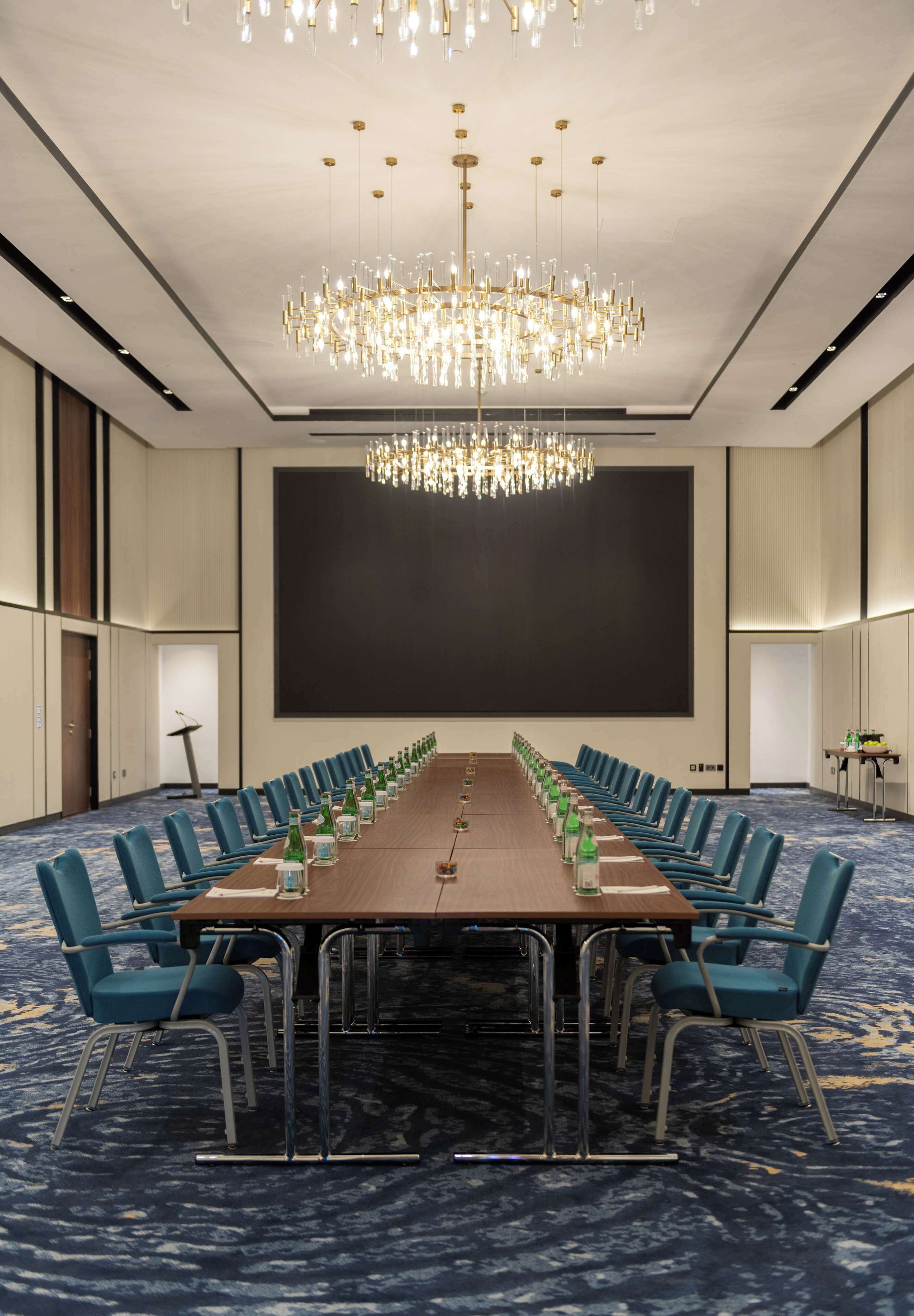 Park Inn by Radisson Hotel & Apartments Kuwait
