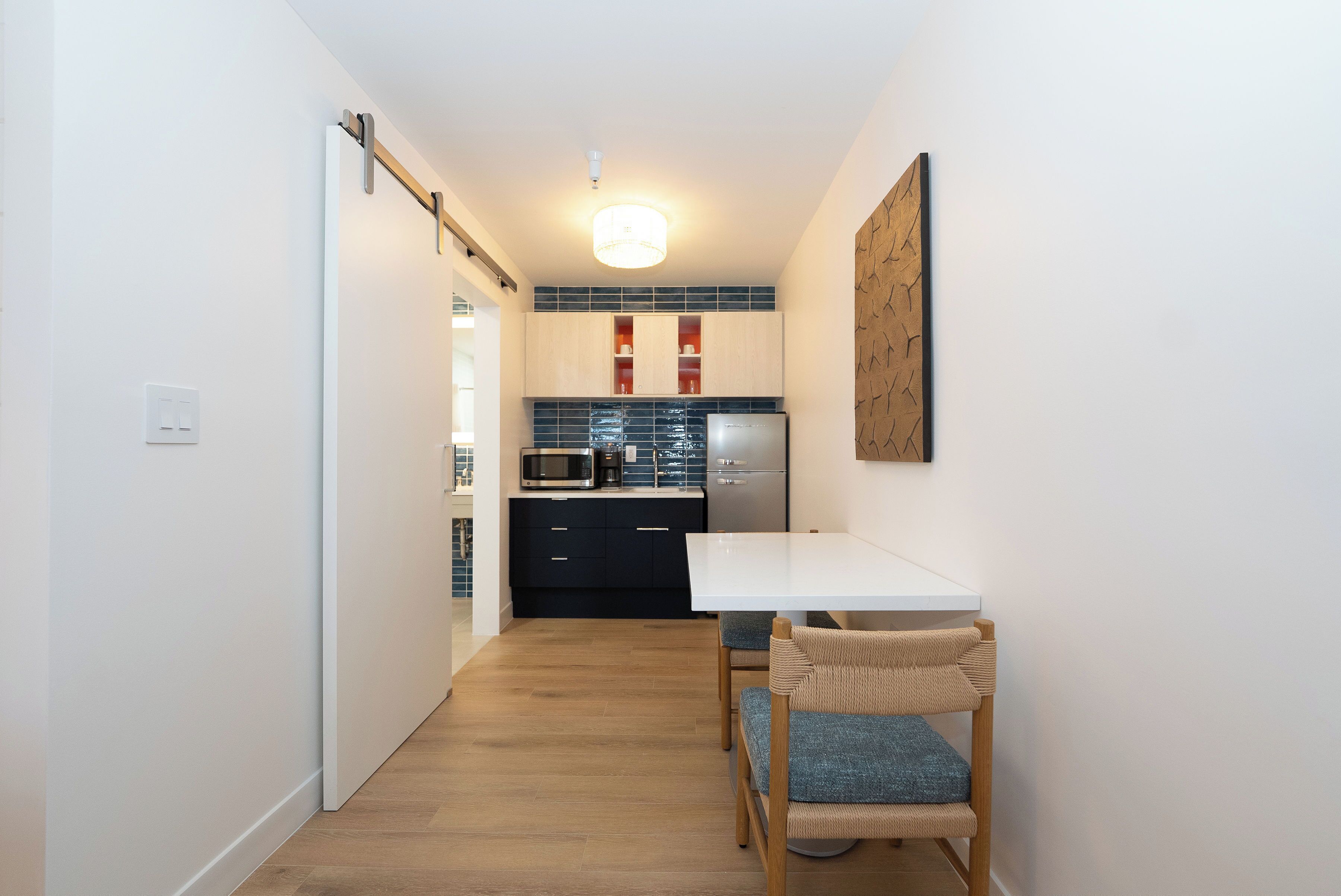 Sunshine Suites Resort