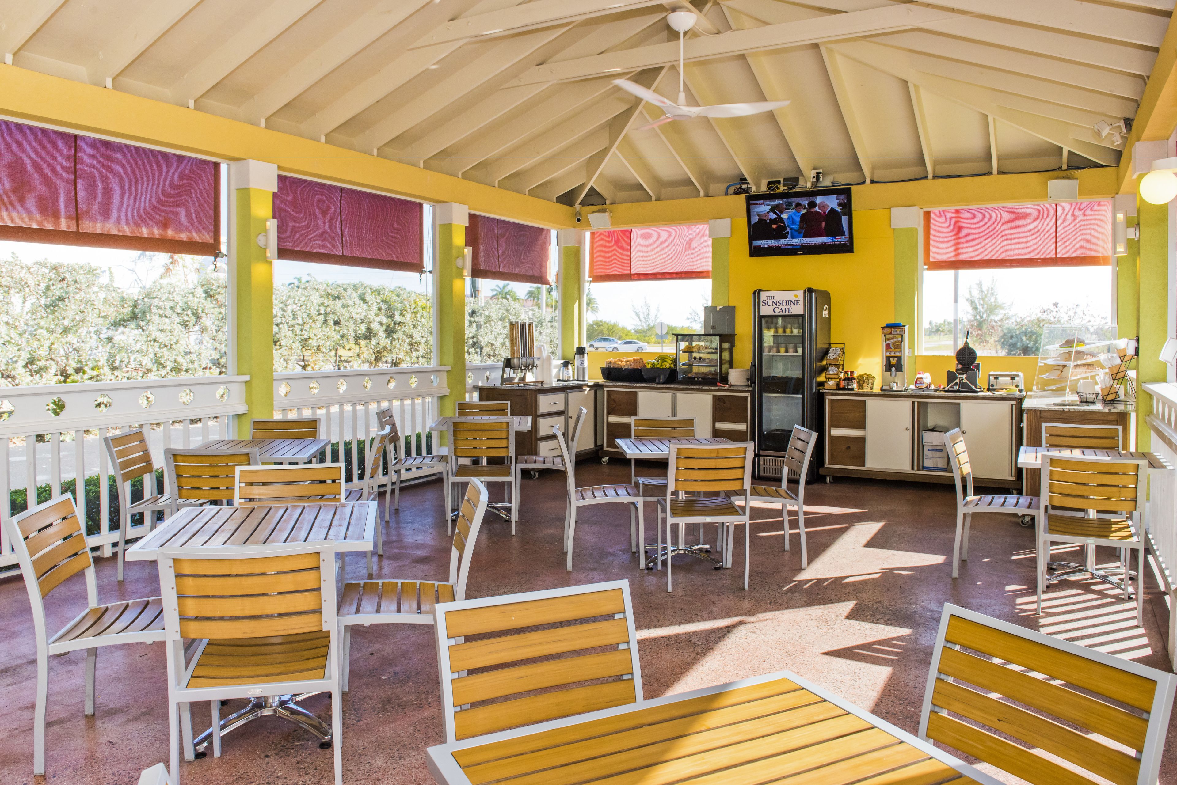 Sunshine Suites Resort