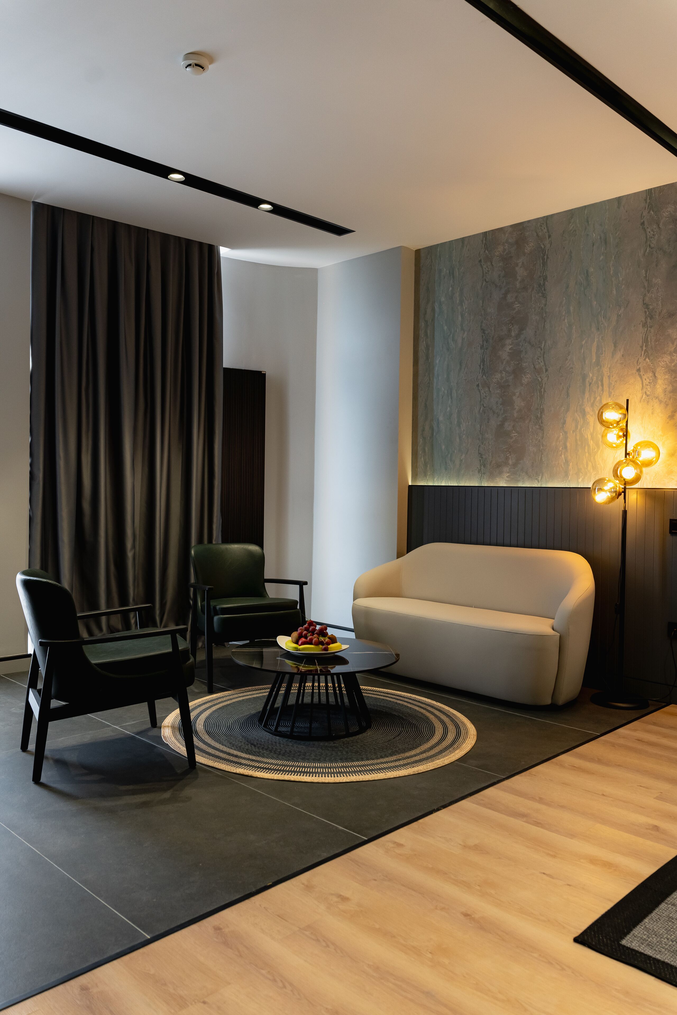 Dostyk Business Hotel
