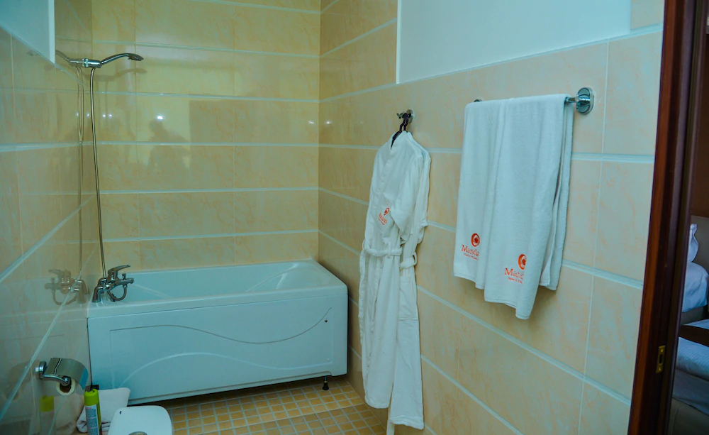 Mandarin Hotel & Fitness Center