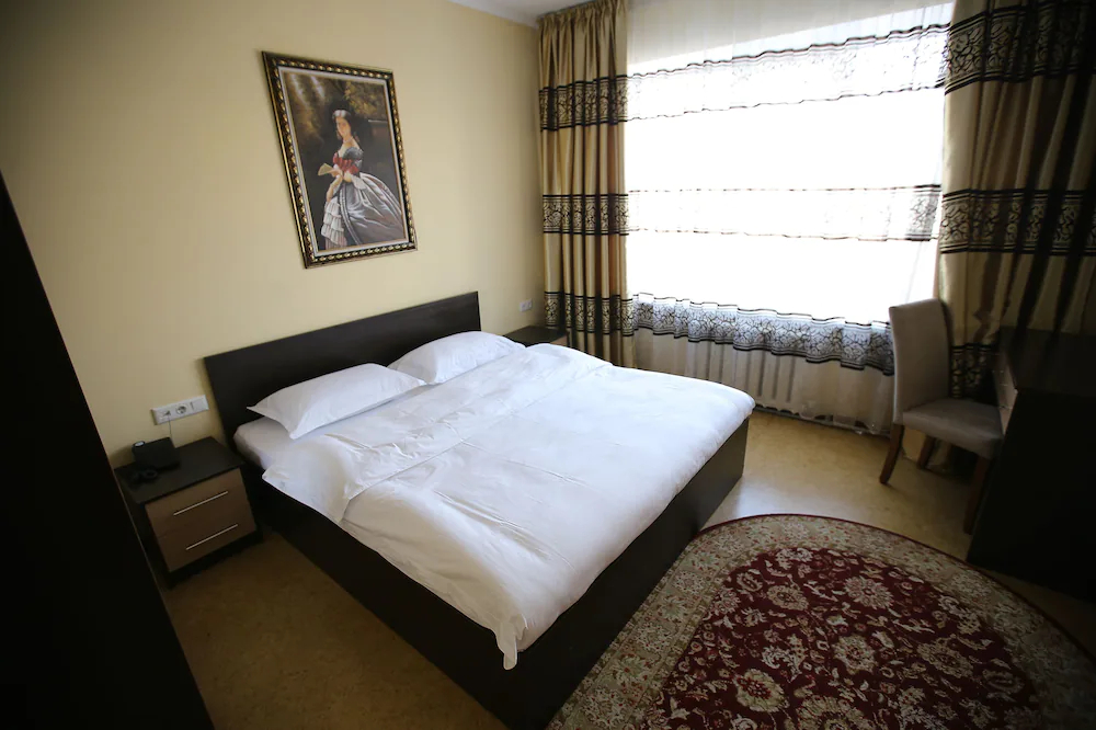 Altai Business Hotel