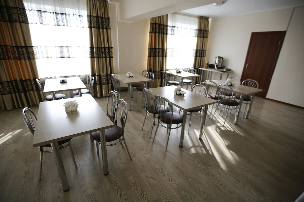 Altai Business Hotel