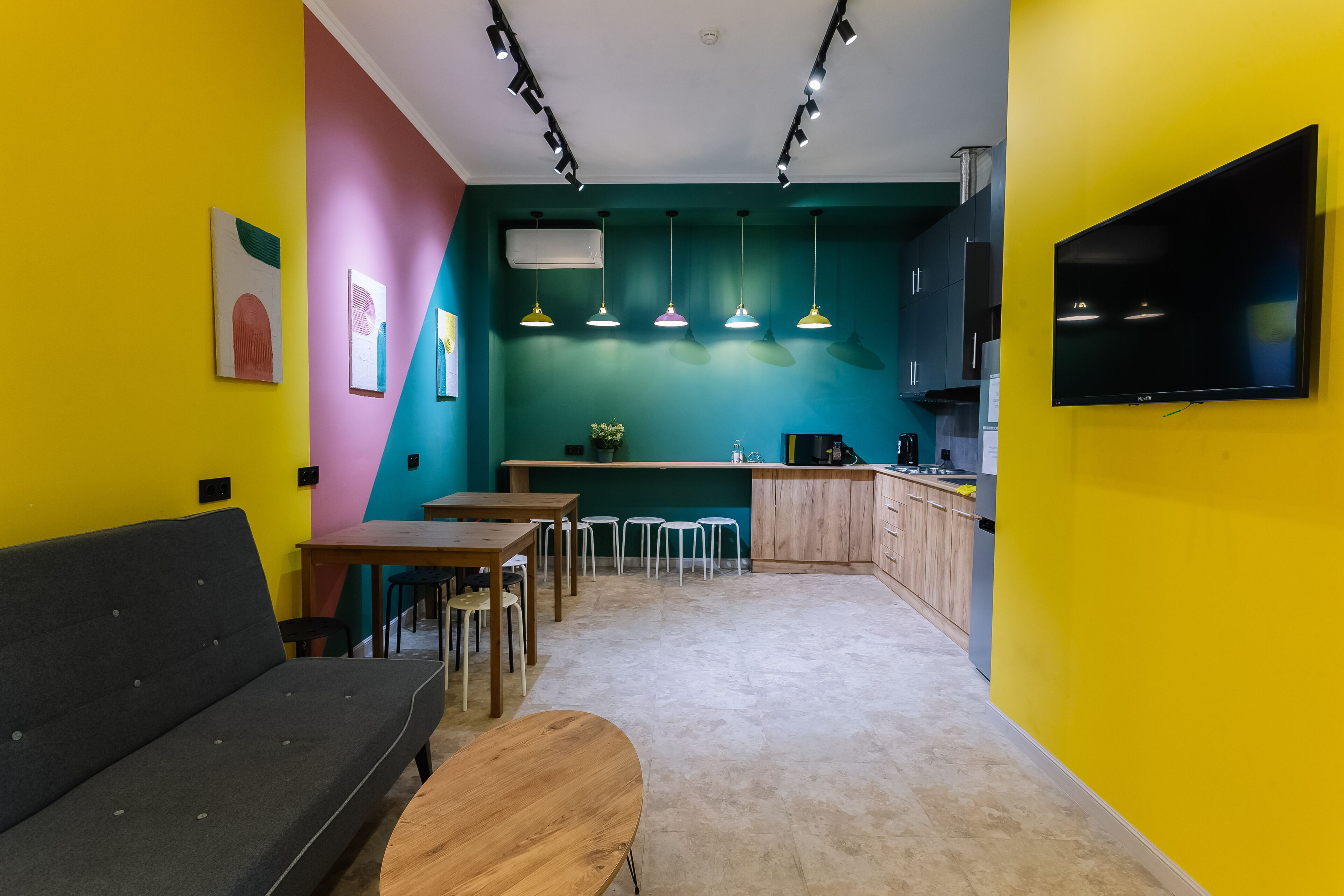 Doma Hostel