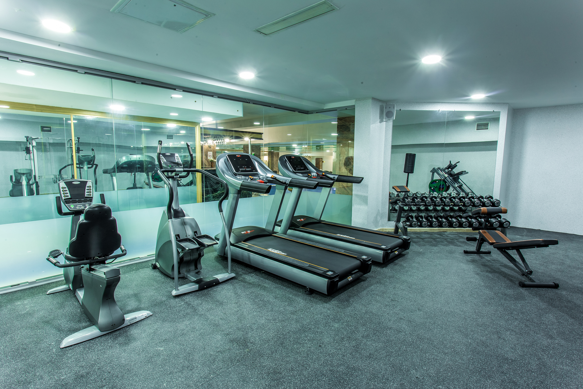 Golden Mir Hotel & Spa