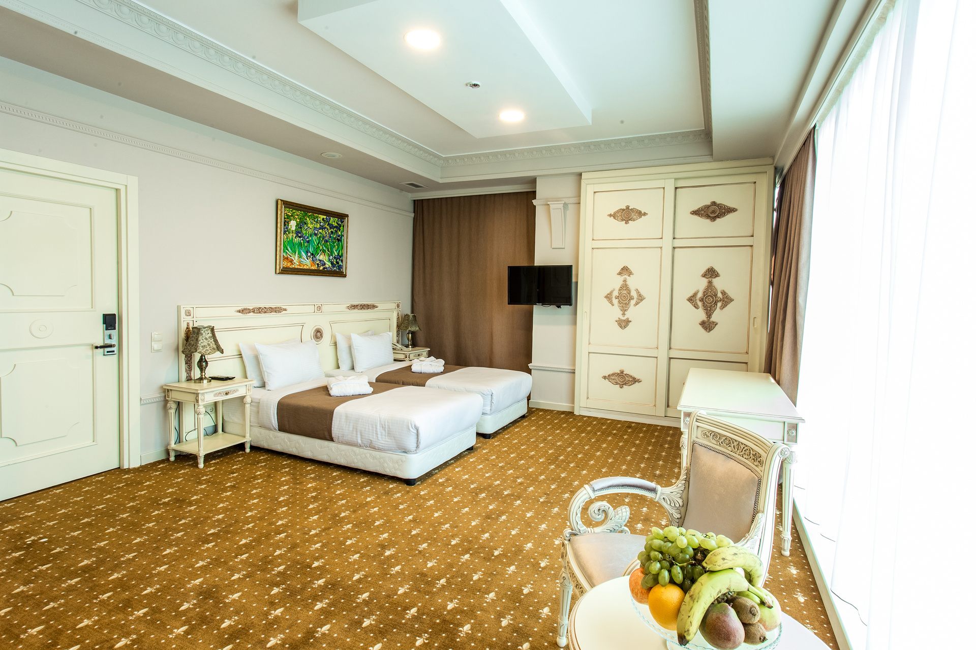 Golden Mir Hotel & Spa