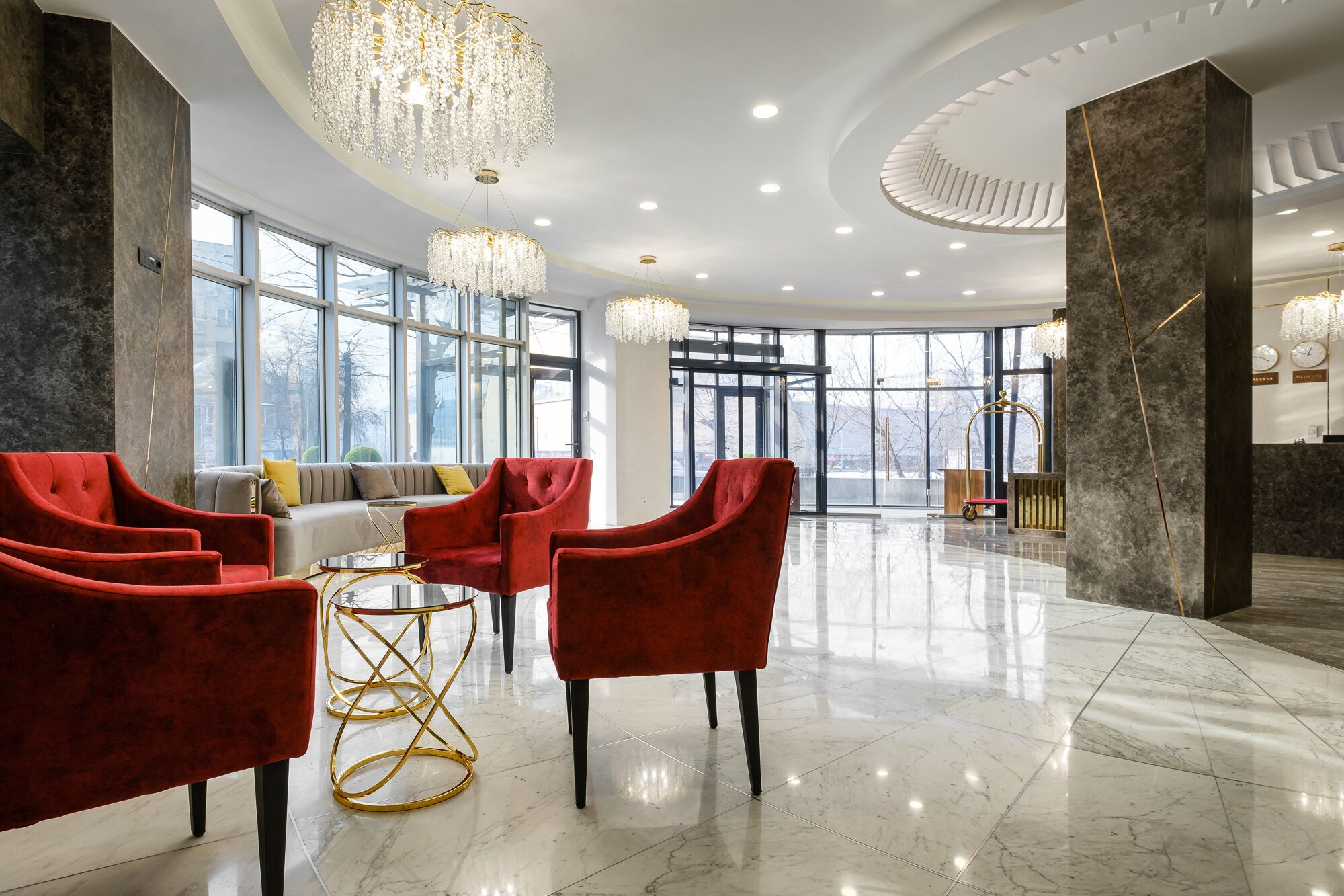 Grand Mildom Hotel