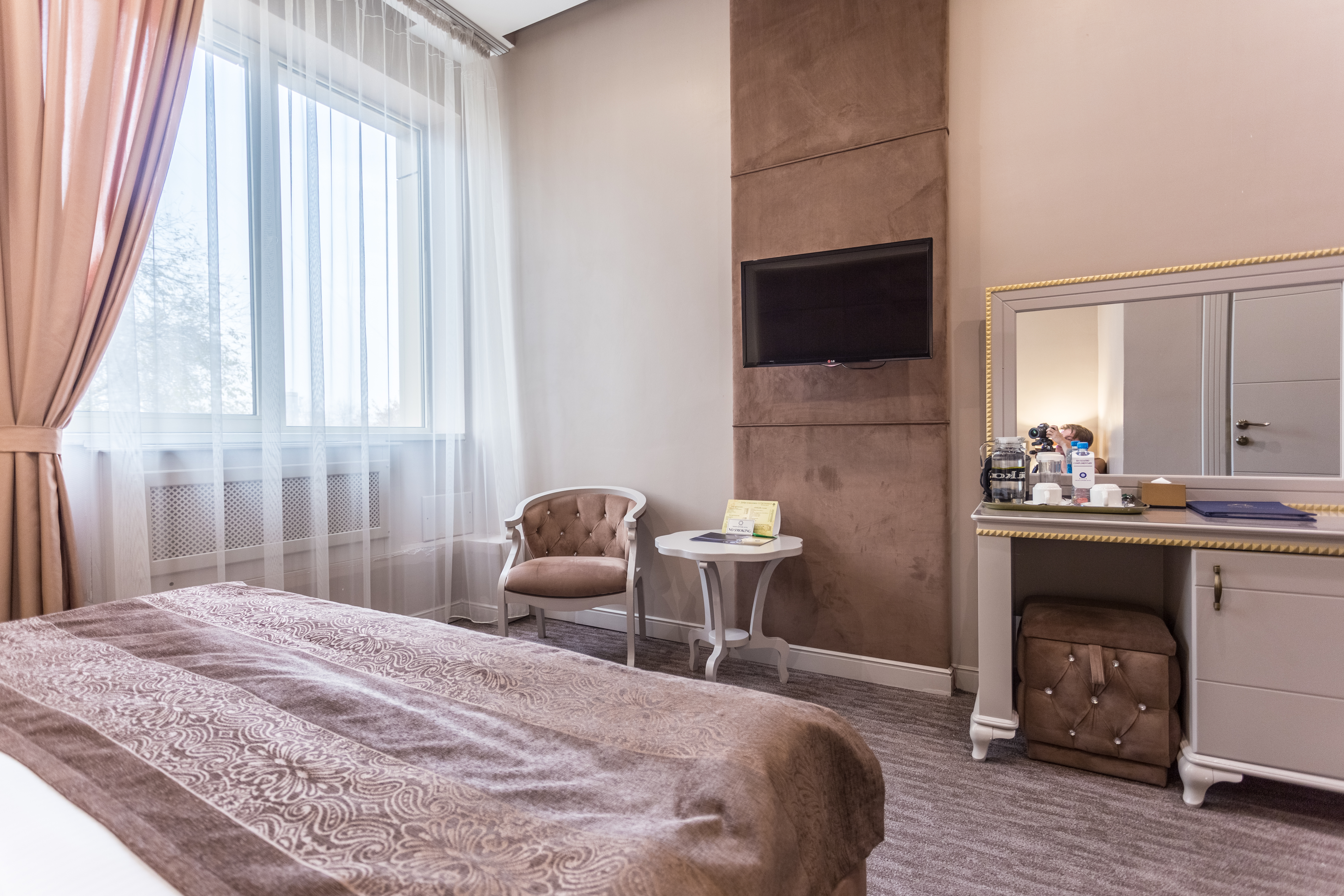 Grand Sapphire Hotel