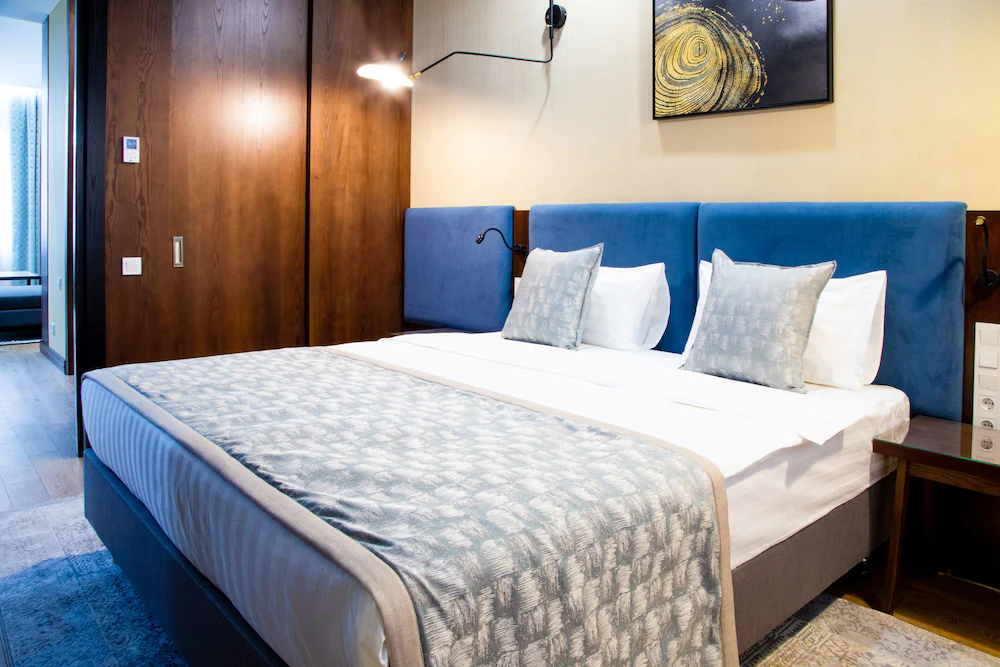 Kazzhol Park Hotel