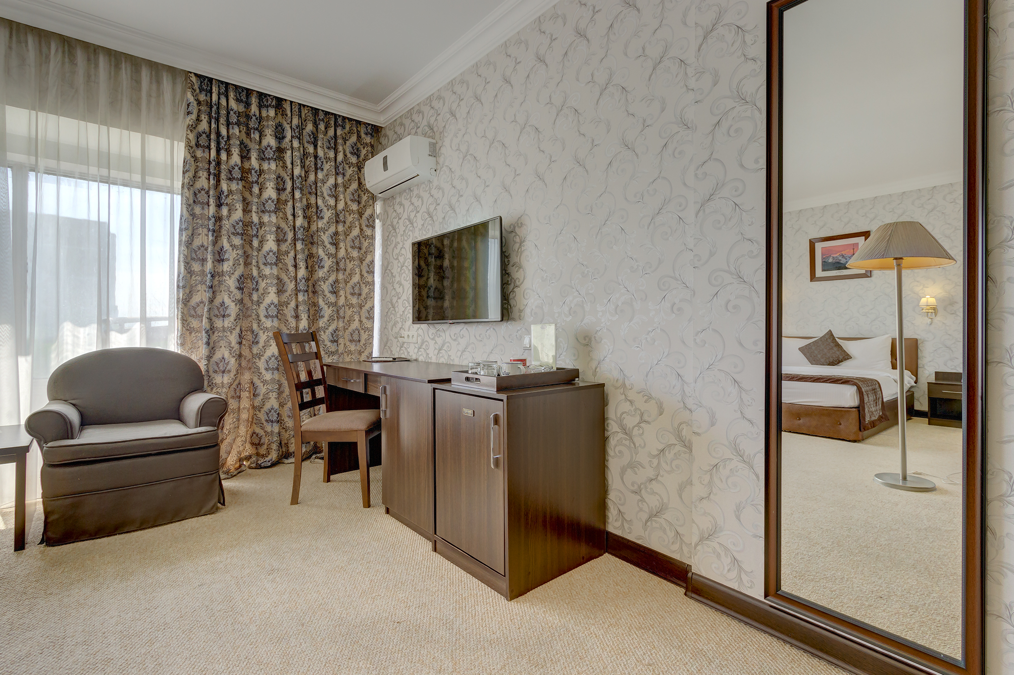 Premier Alatau Hotel & Business Center