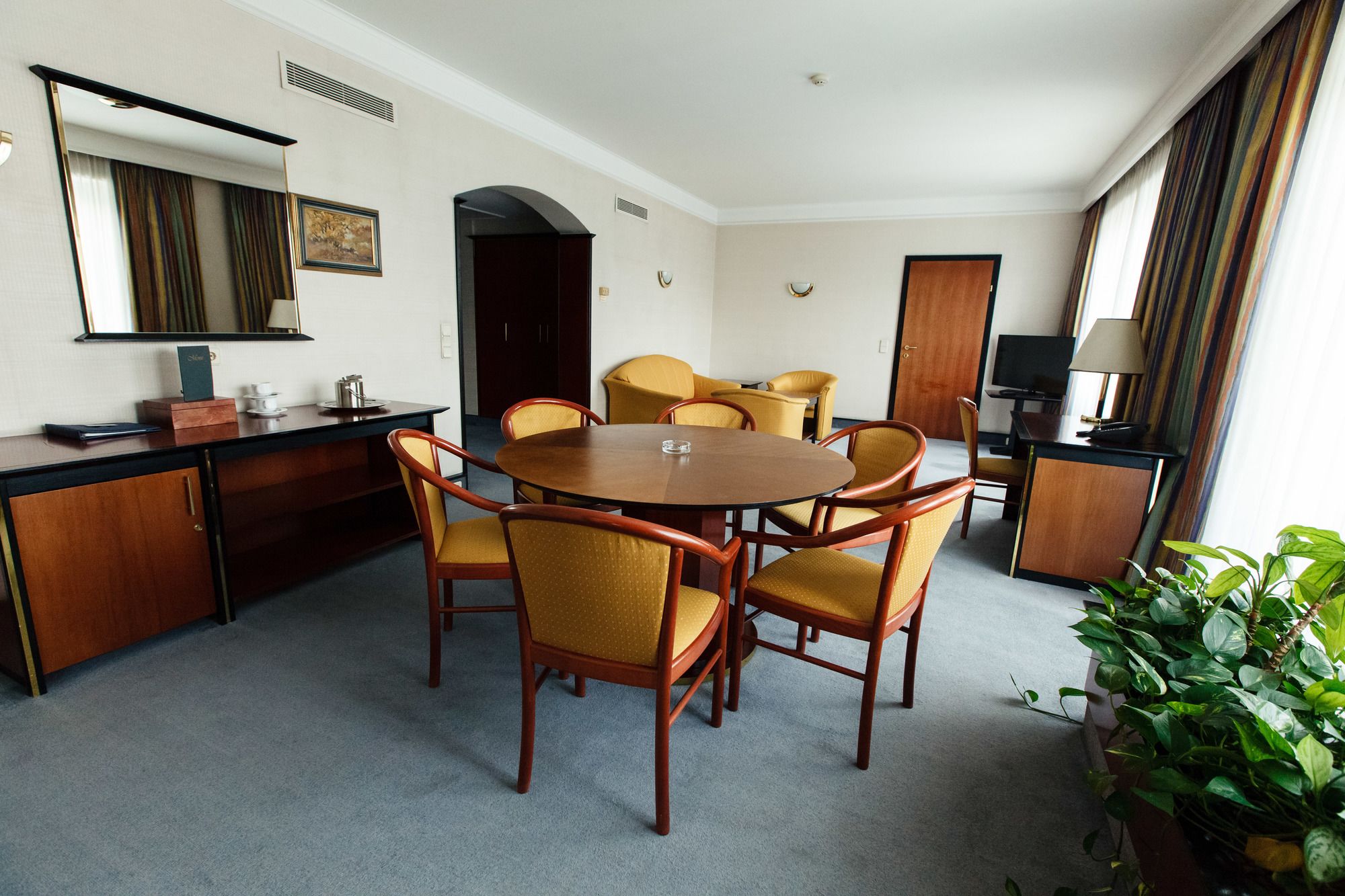 Rahat Palace