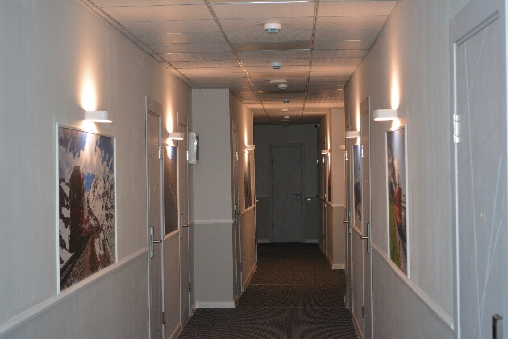 Railway hotel