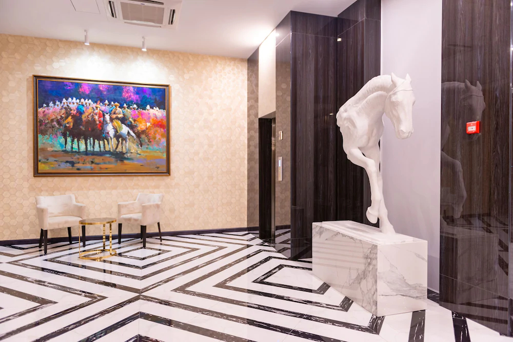 Resident City Hotel
