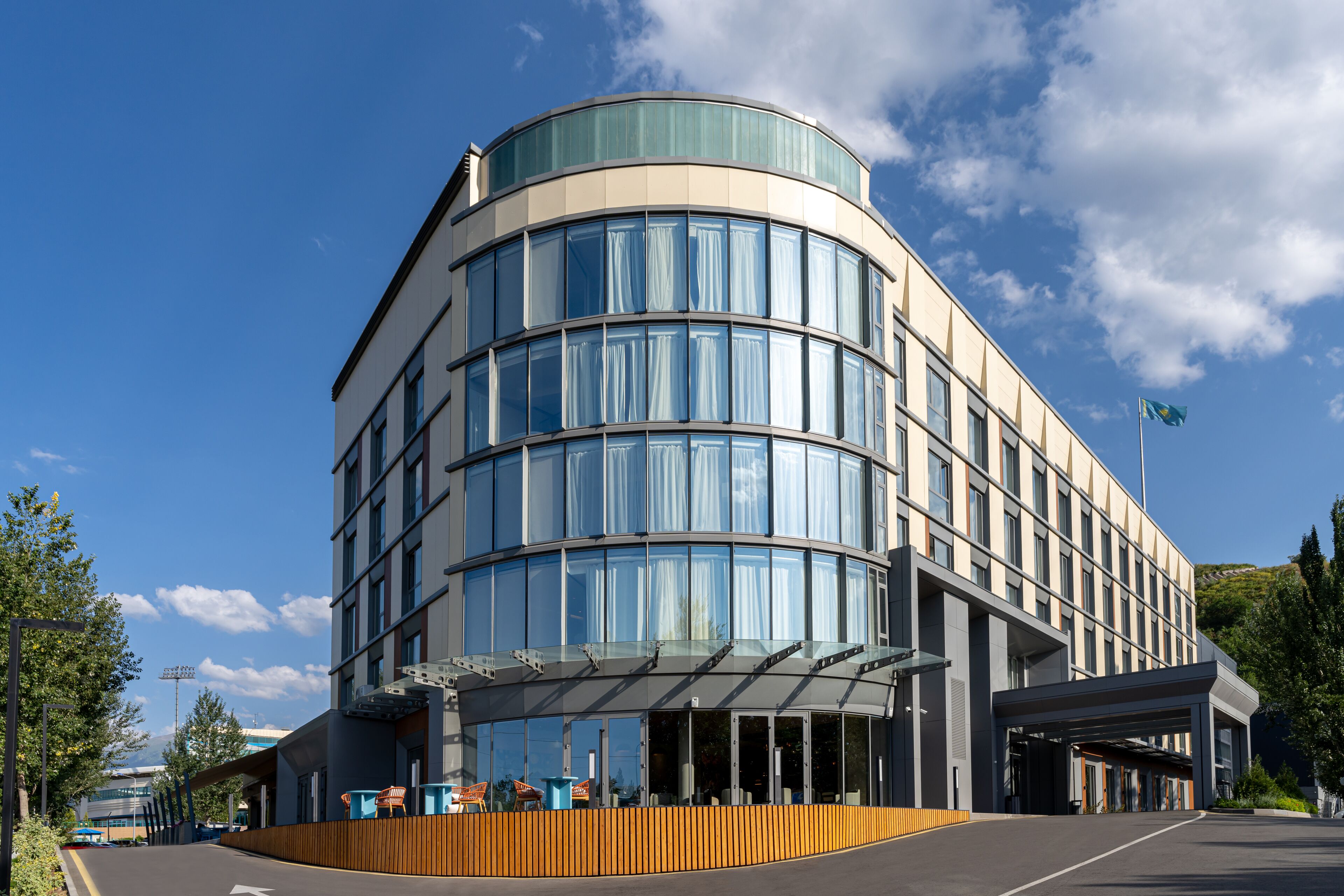 Sadu Hotel