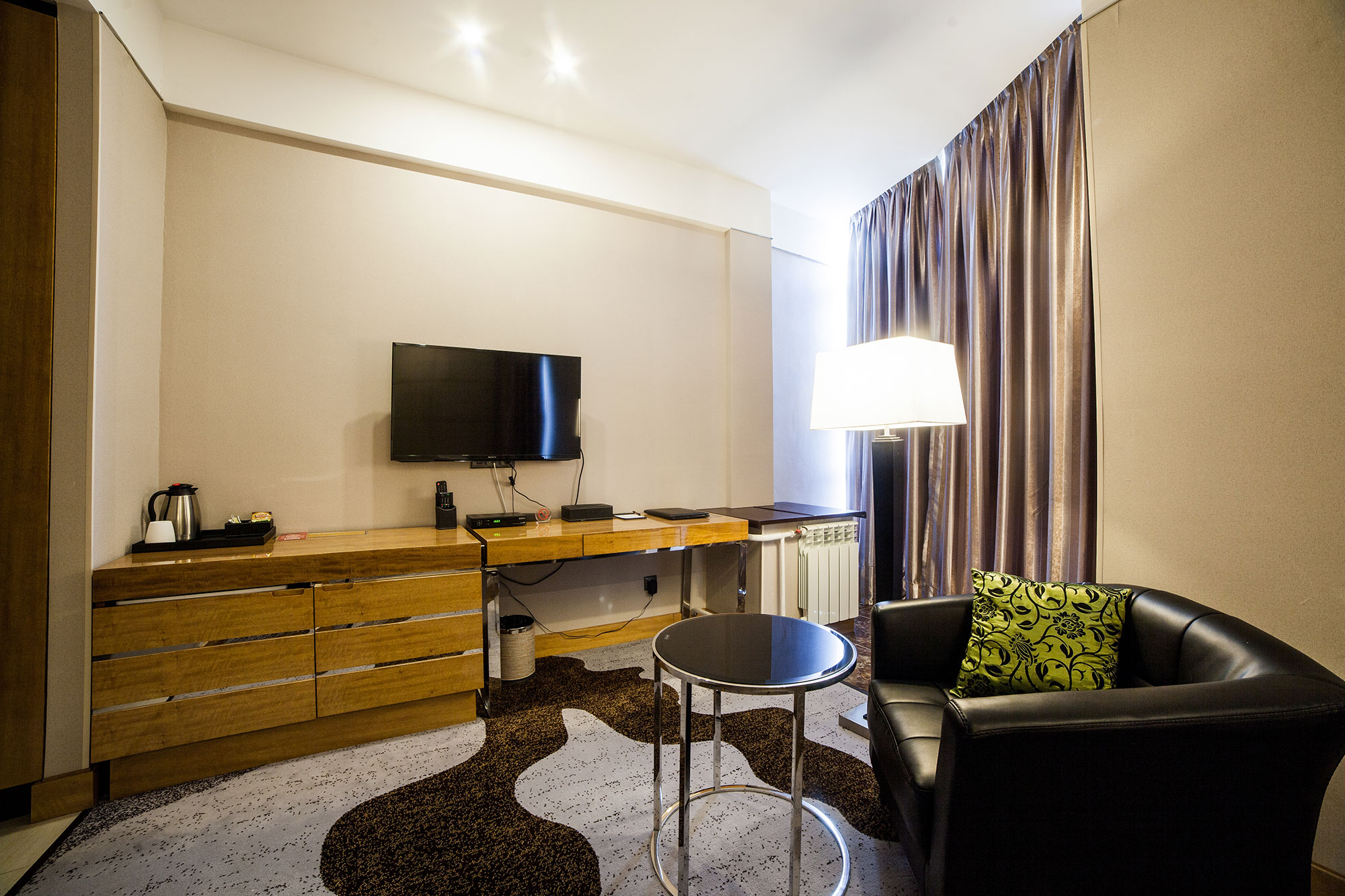Hotel Absolute