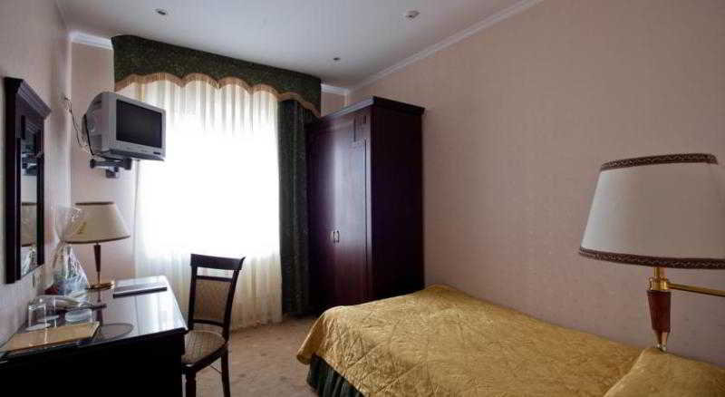 Rush Hotel