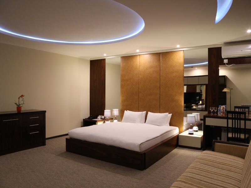 La Casa Hotel
