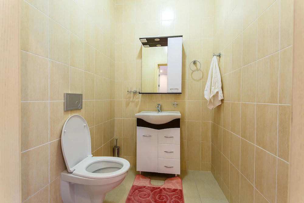 Alanda Hotel