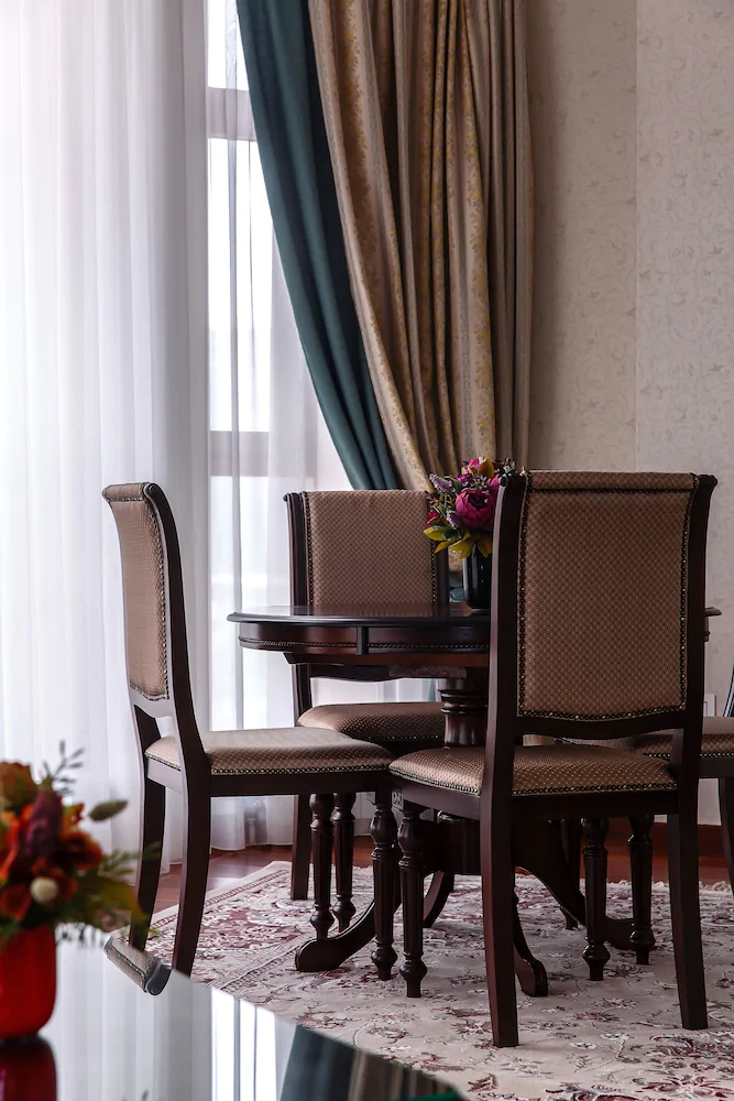 Alanda Hotel