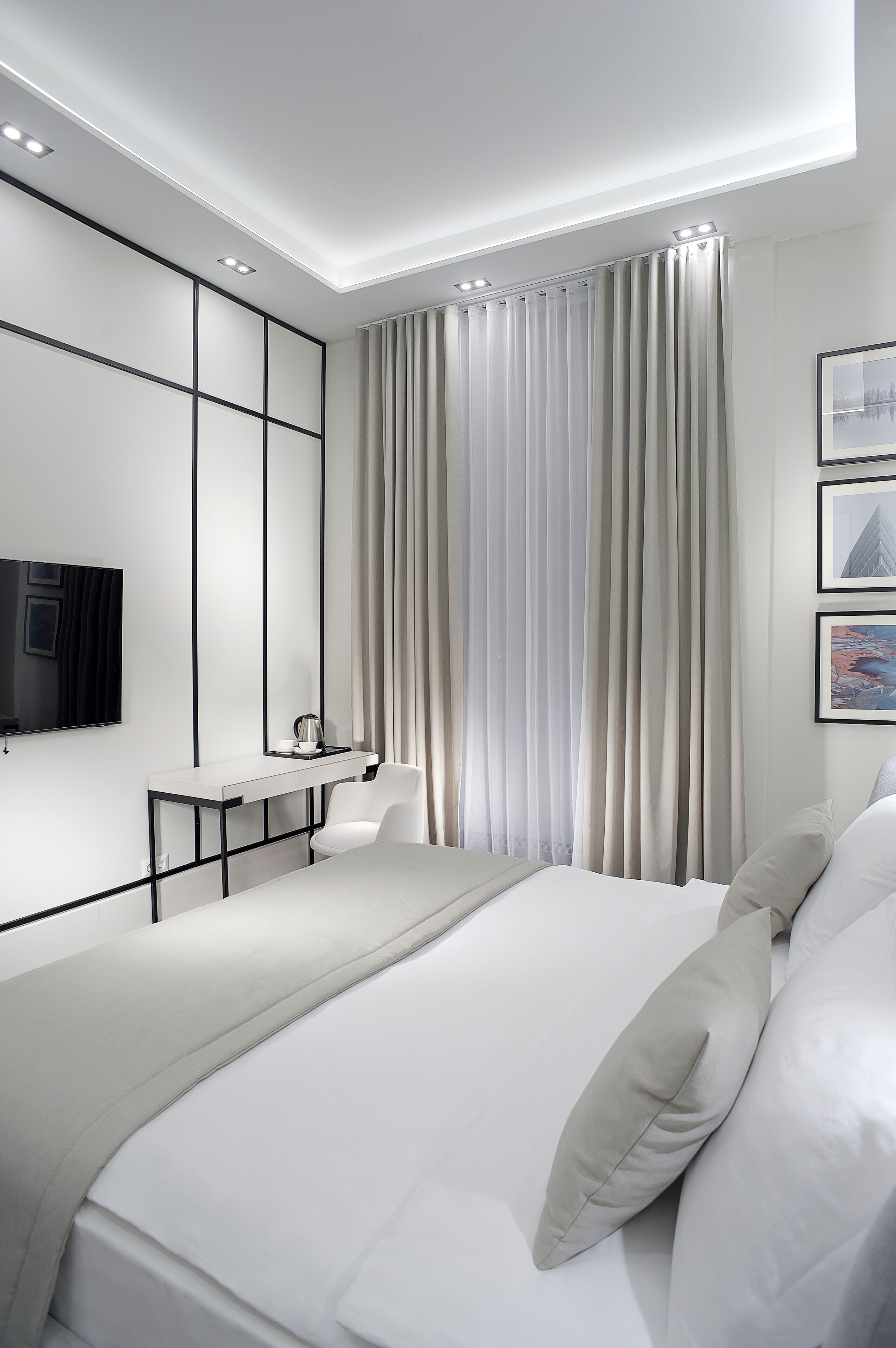 Neos Hotel