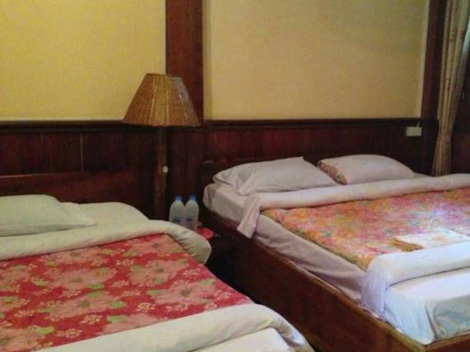 Anouxa Riverview Guesthouse
