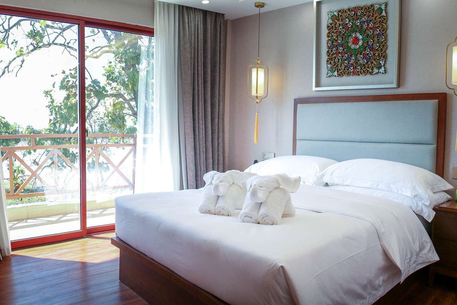 Melsweldon Laos Hotel