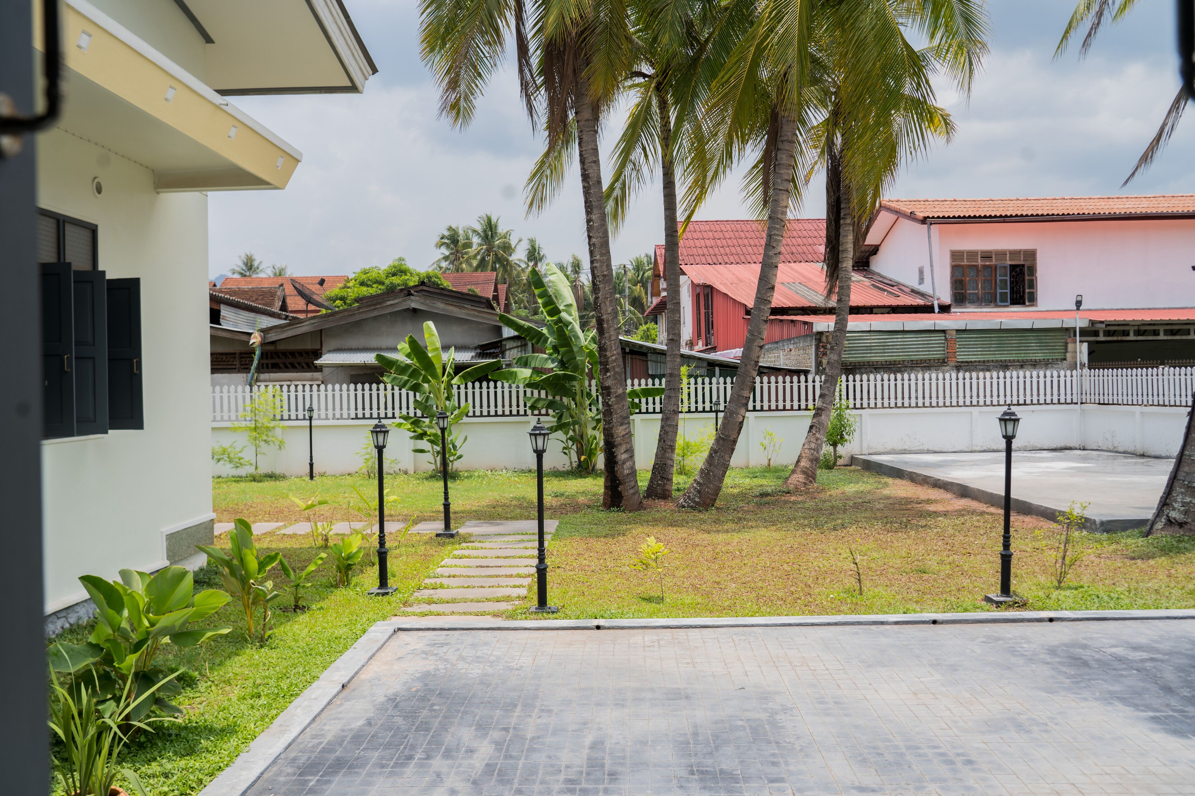 Baan Pila