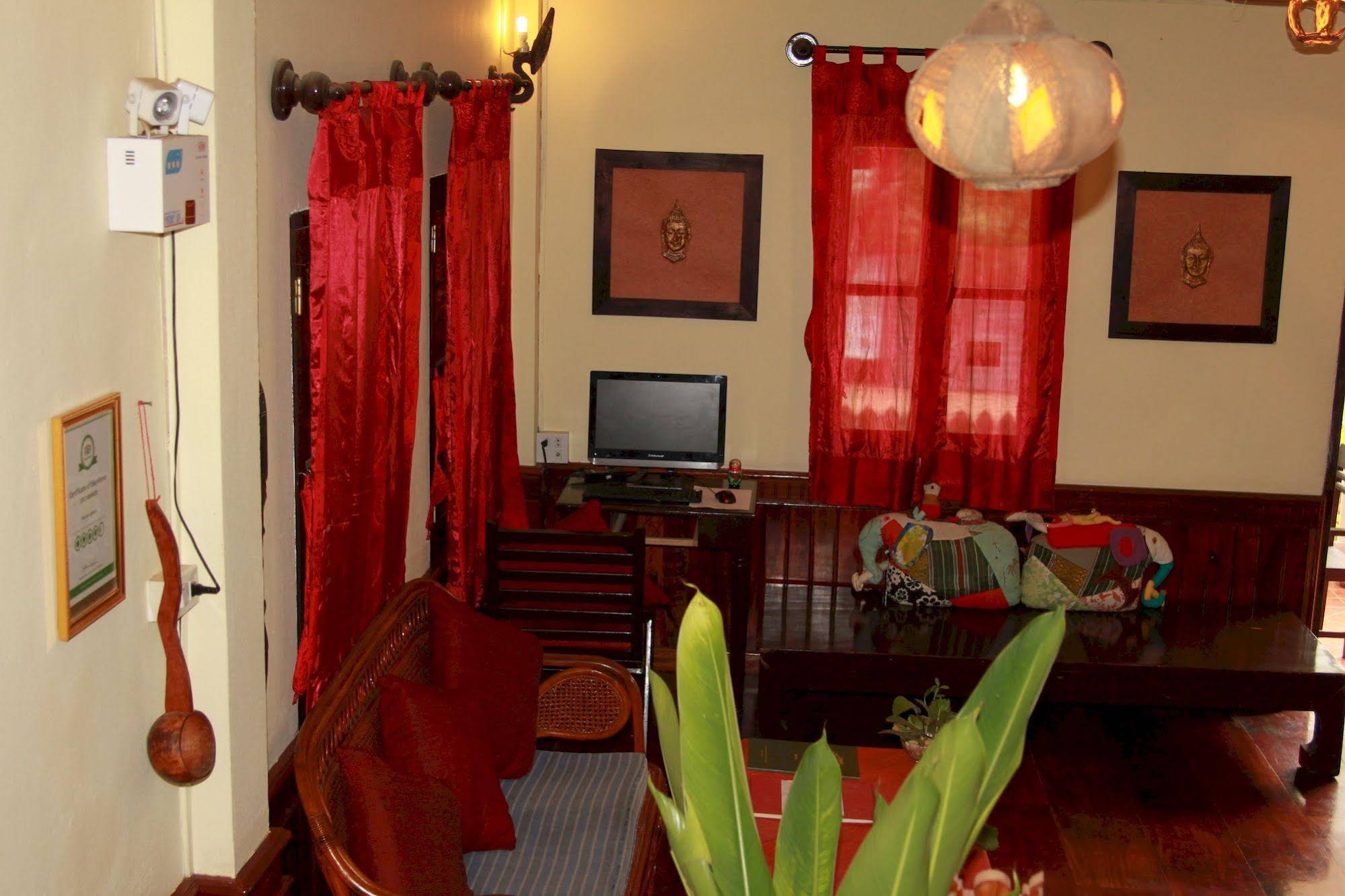 Ban Lakkham Guesthouse