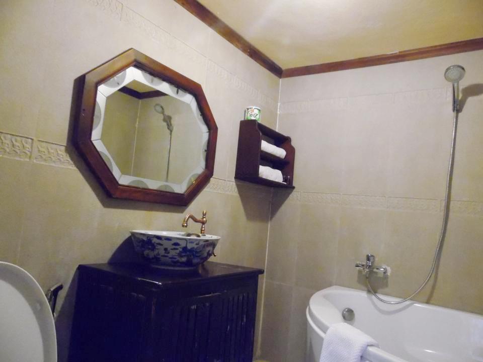 Bua Luang Hotel