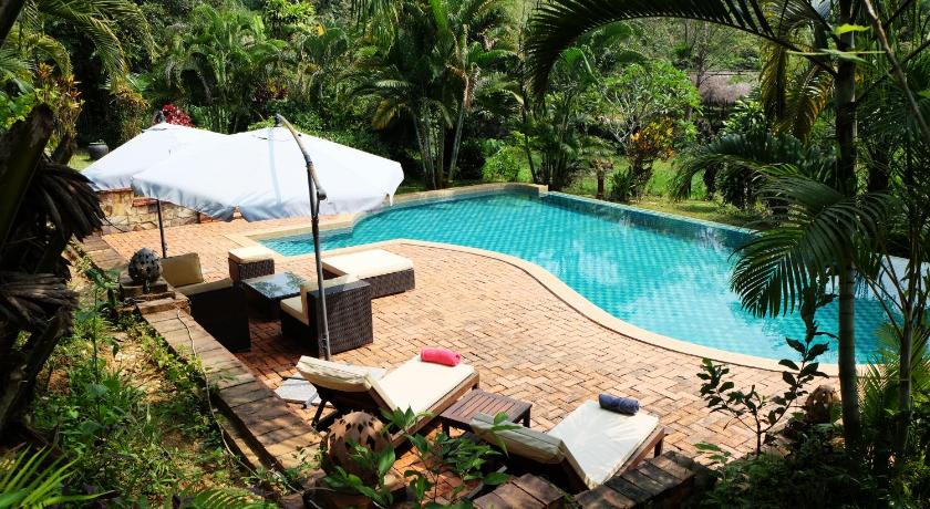 Hillside - Nature Lifestyle Lodge