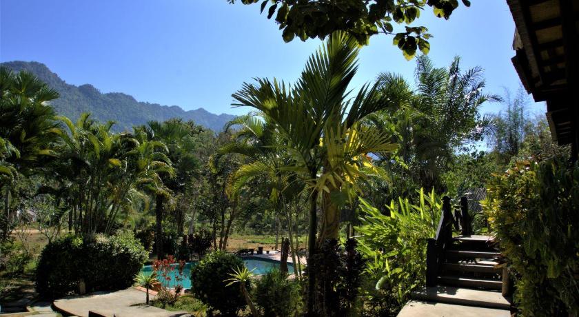 Hillside - Nature Lifestyle Lodge