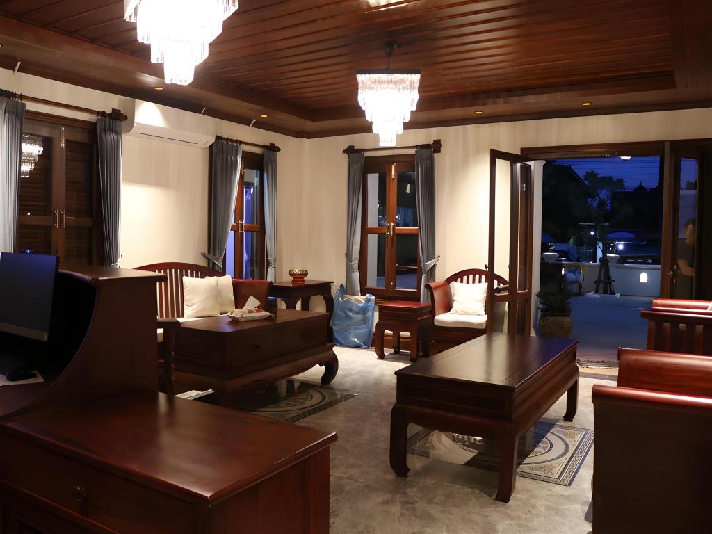 Houngvilai Hotel