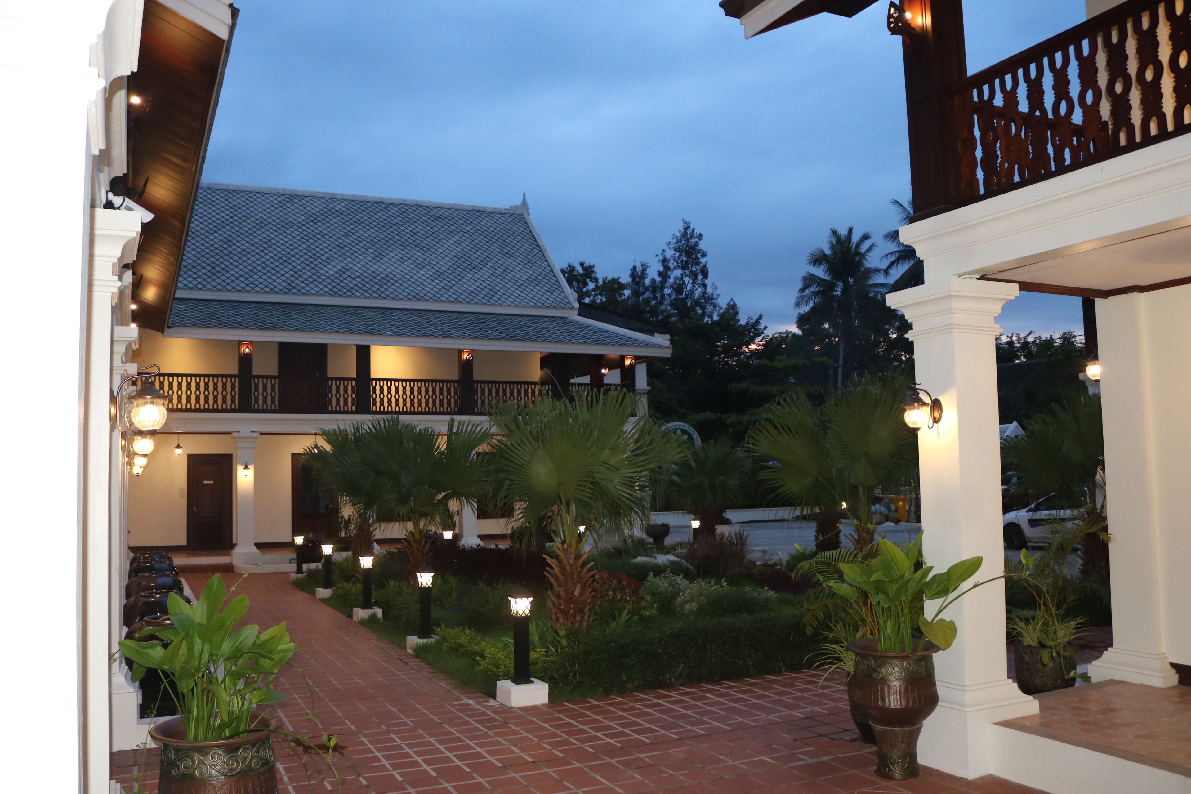 Houngvilai Hotel