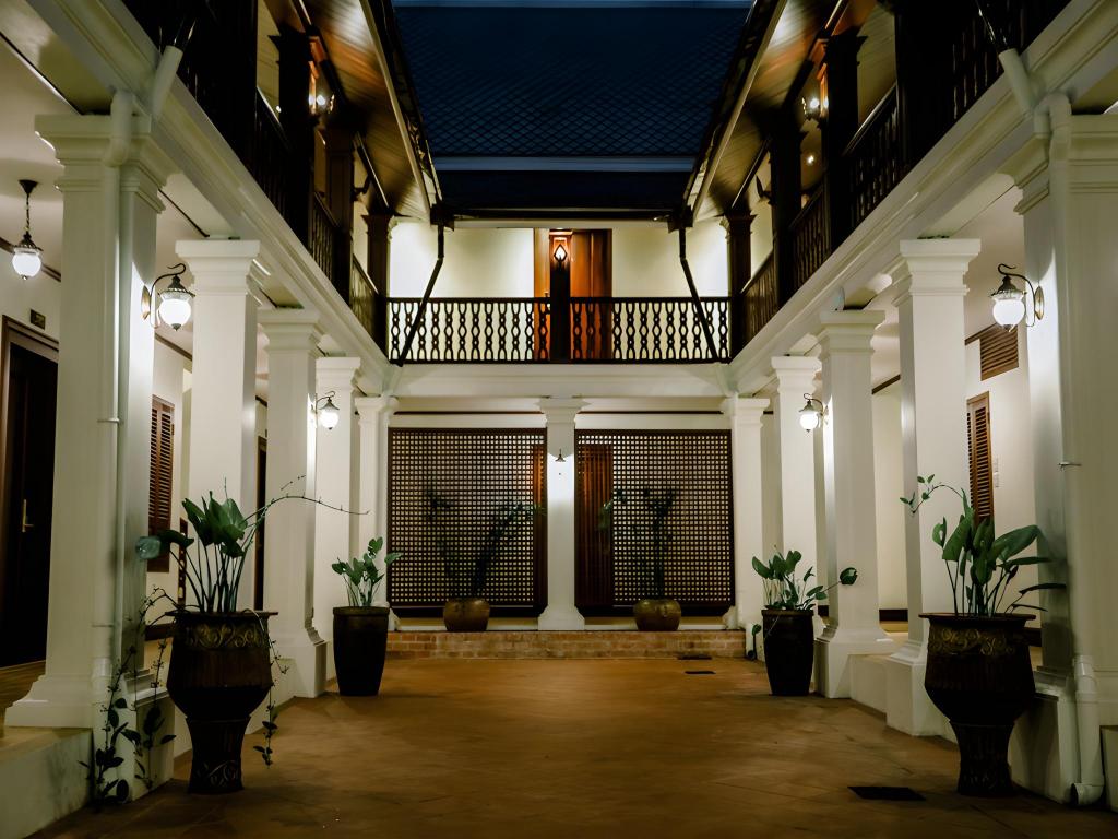 Houngvilai Hotel