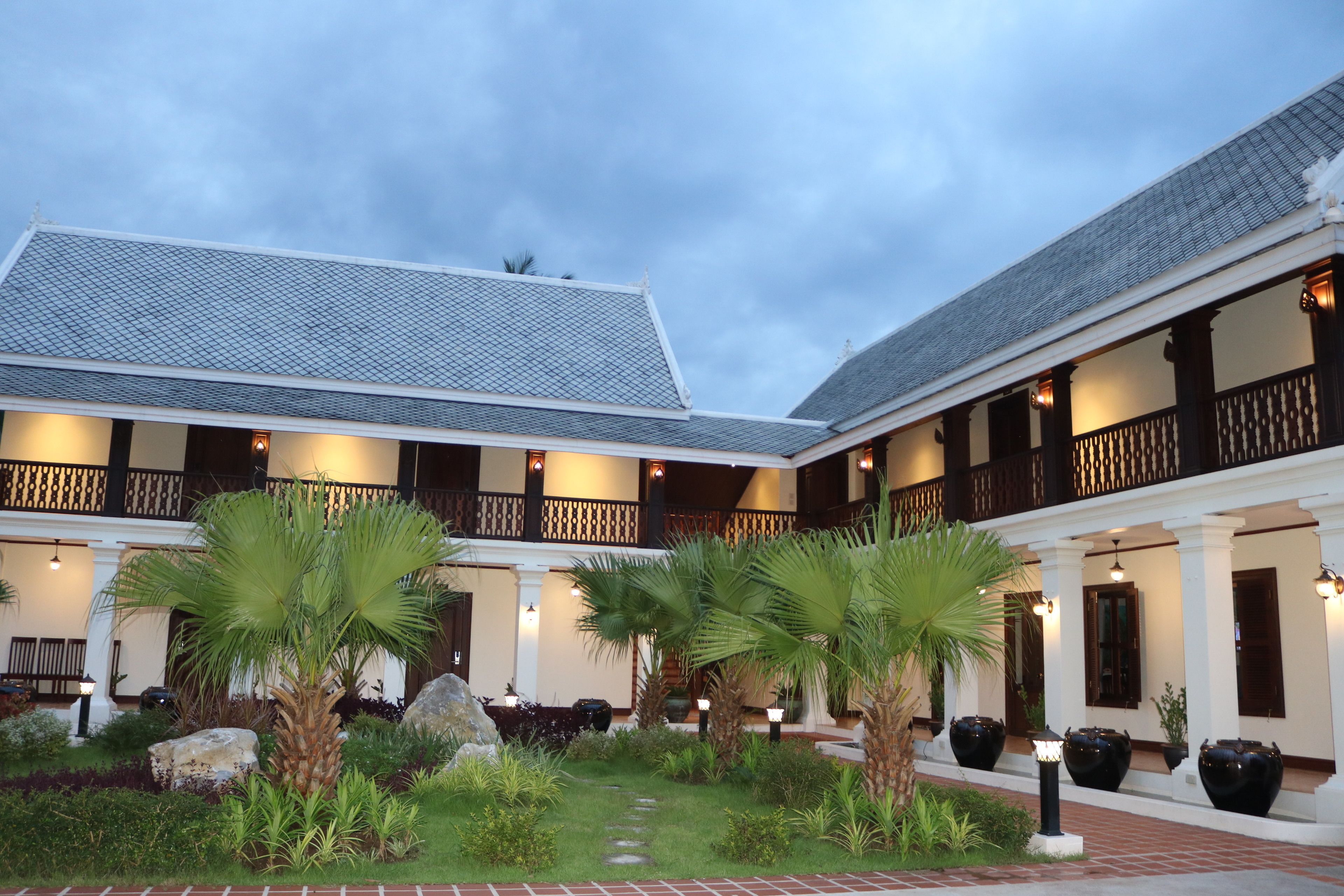 Houngvilai Hotel