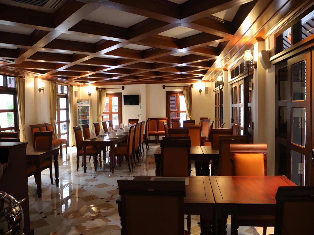 Houngvilai Hotel