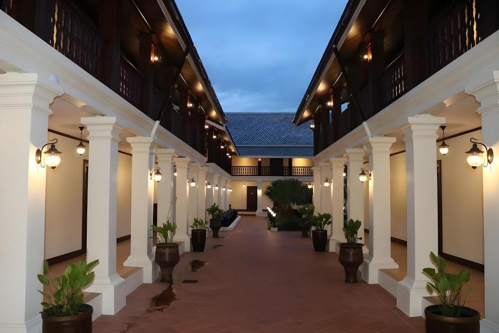 Houngvilai Hotel