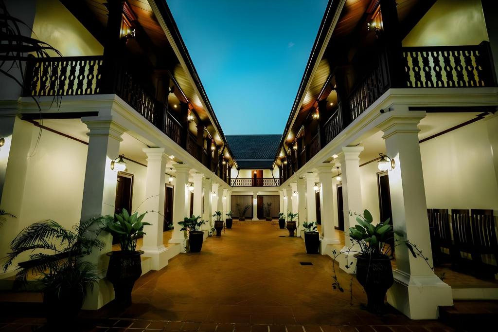 Houngvilai Hotel