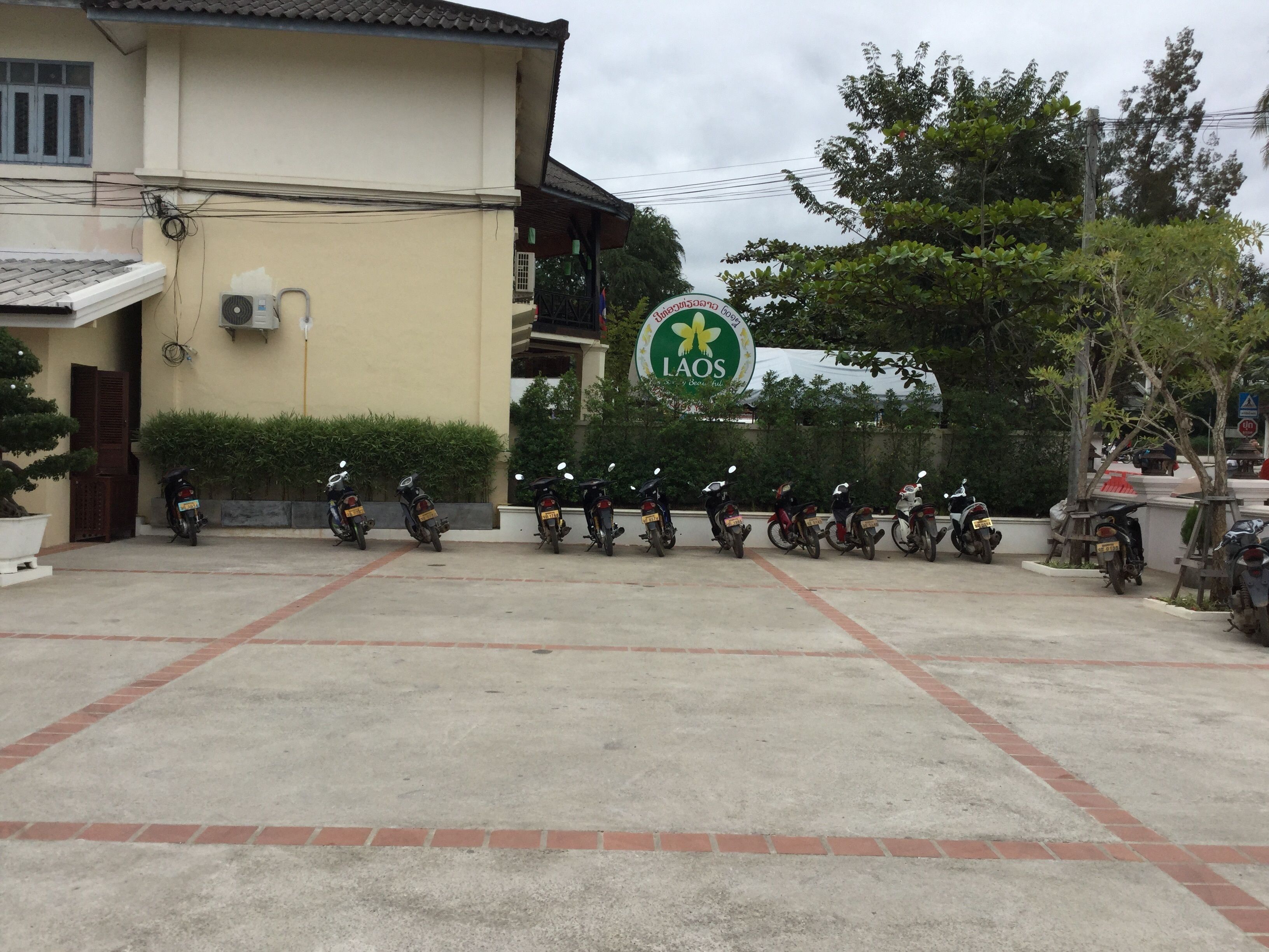 Houngvilai Hotel