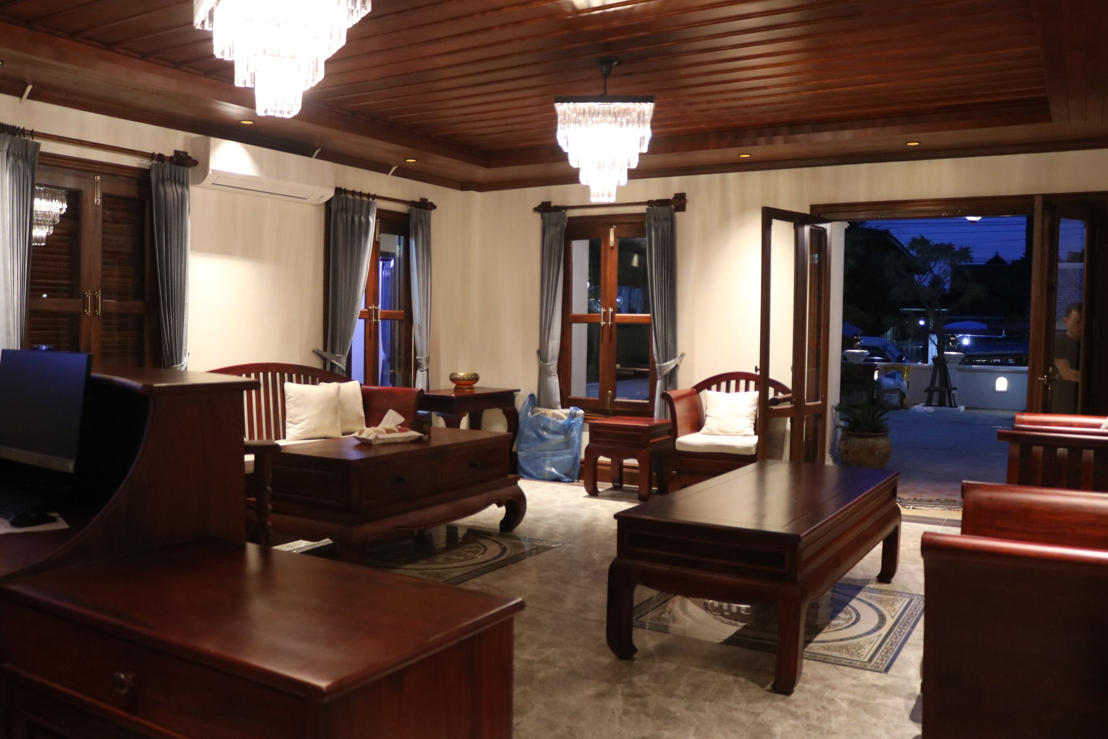 Houngvilai Hotel