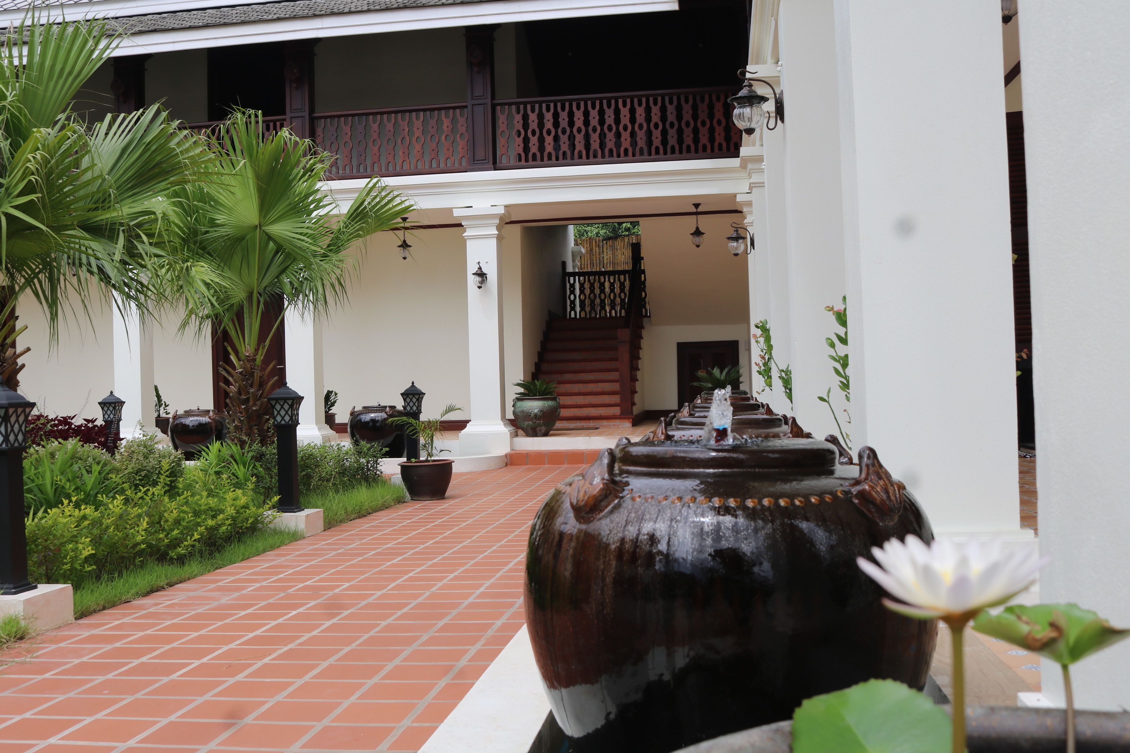 Houngvilai Hotel